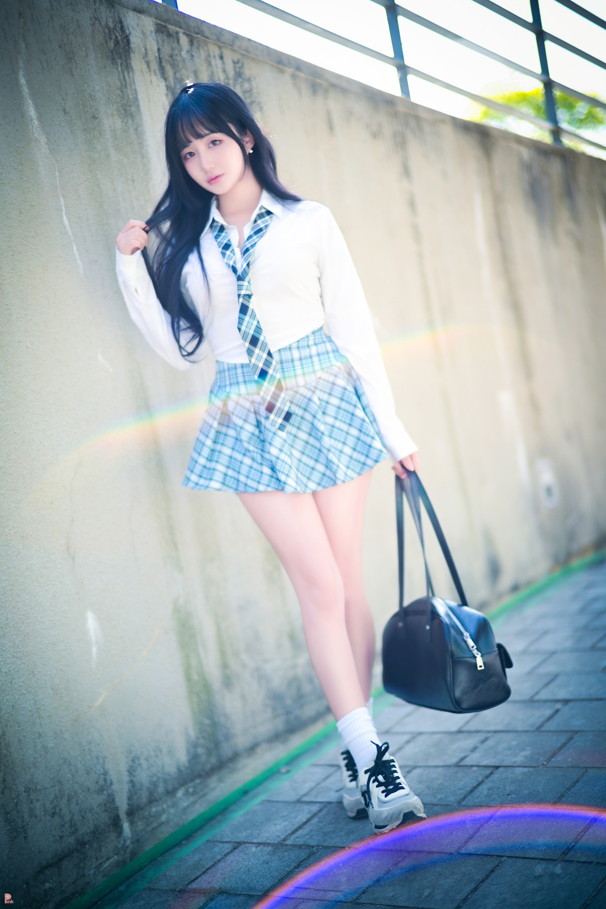 Han Jina 한지나, PINK Photobook ‘Sunshine’ Set.01の写真 9