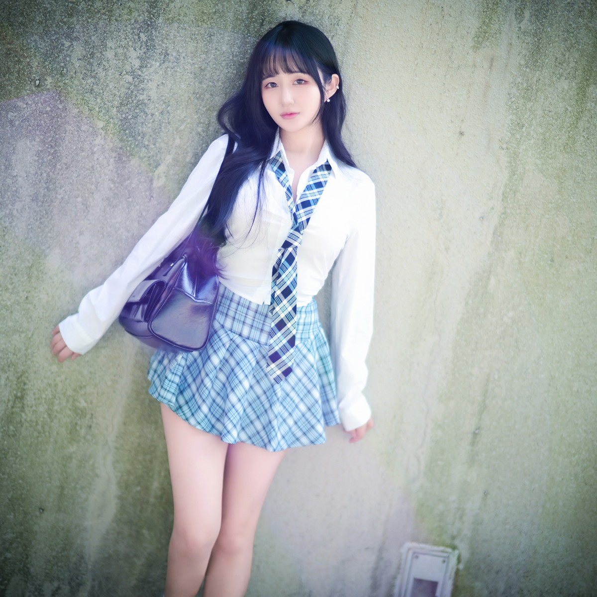 Han Jina 한지나, PINK Photobook ‘Sunshine’ Set.01の写真 10