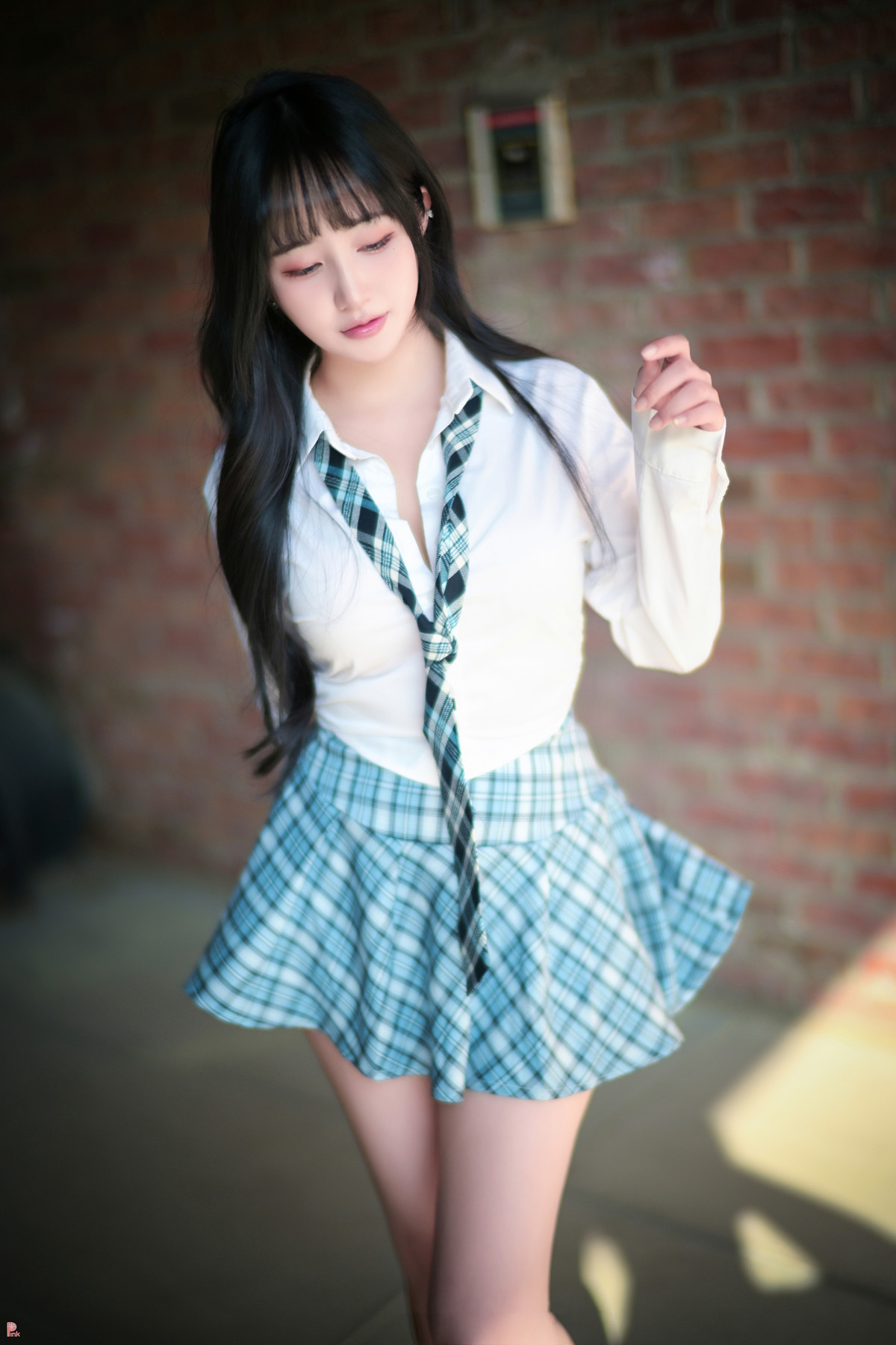 Han Jina 한지나, PINK Photobook ‘Sunshine’ Set.01の写真 28
