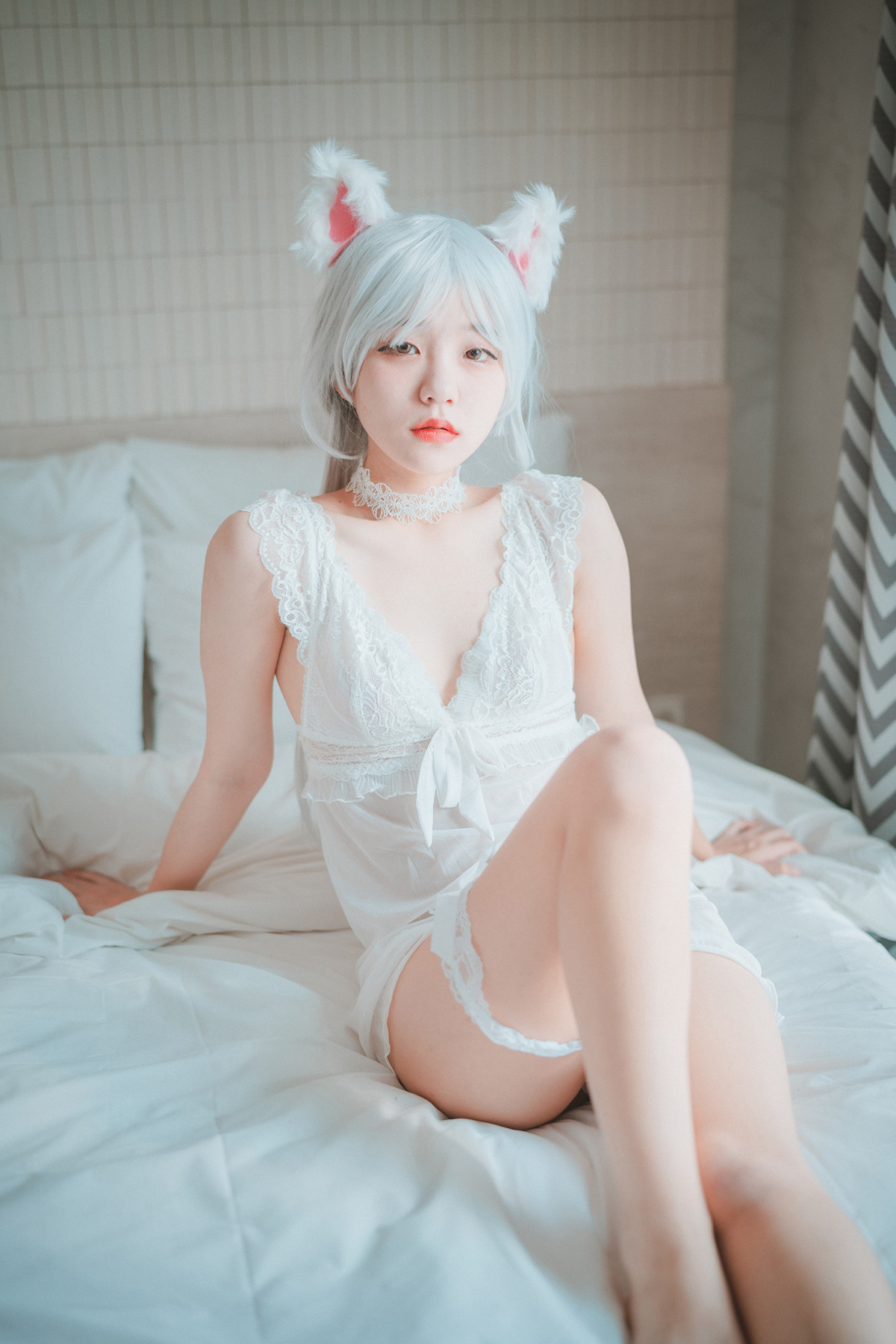 Jeong Jenny 정제니, DJAWA ‘Schwarz und Wei Katzenmädchen’ Set.02の写真 2