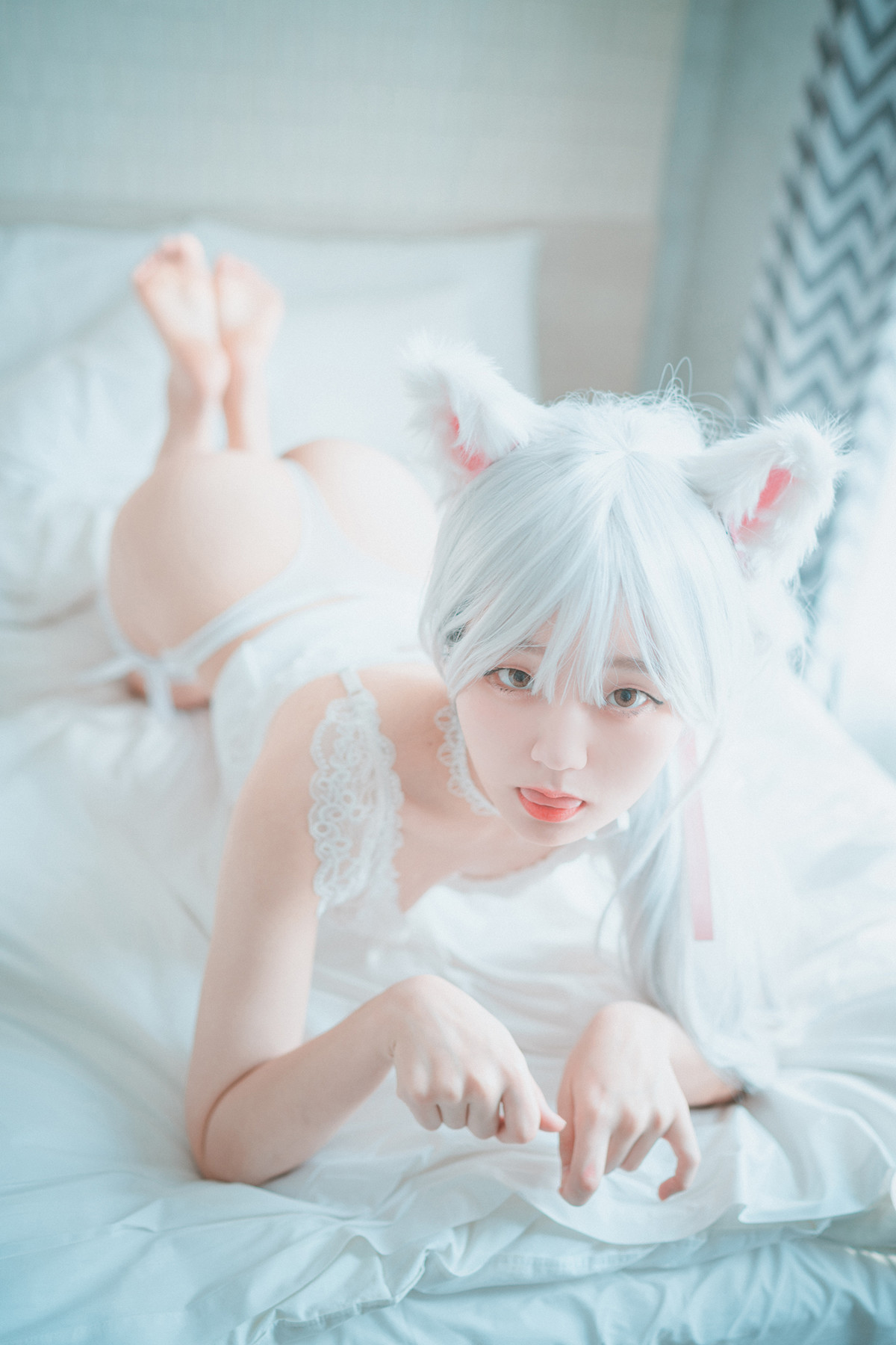 Jeong Jenny 정제니, DJAWA ‘Schwarz und Wei Katzenmädchen’ Set.02の写真 9