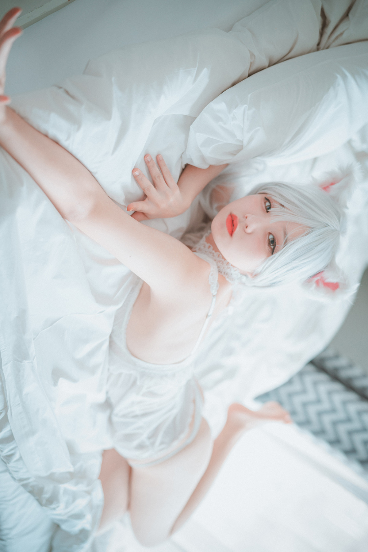 Jeong Jenny 정제니, DJAWA ‘Schwarz und Wei Katzenmädchen’ Set.02の写真 14