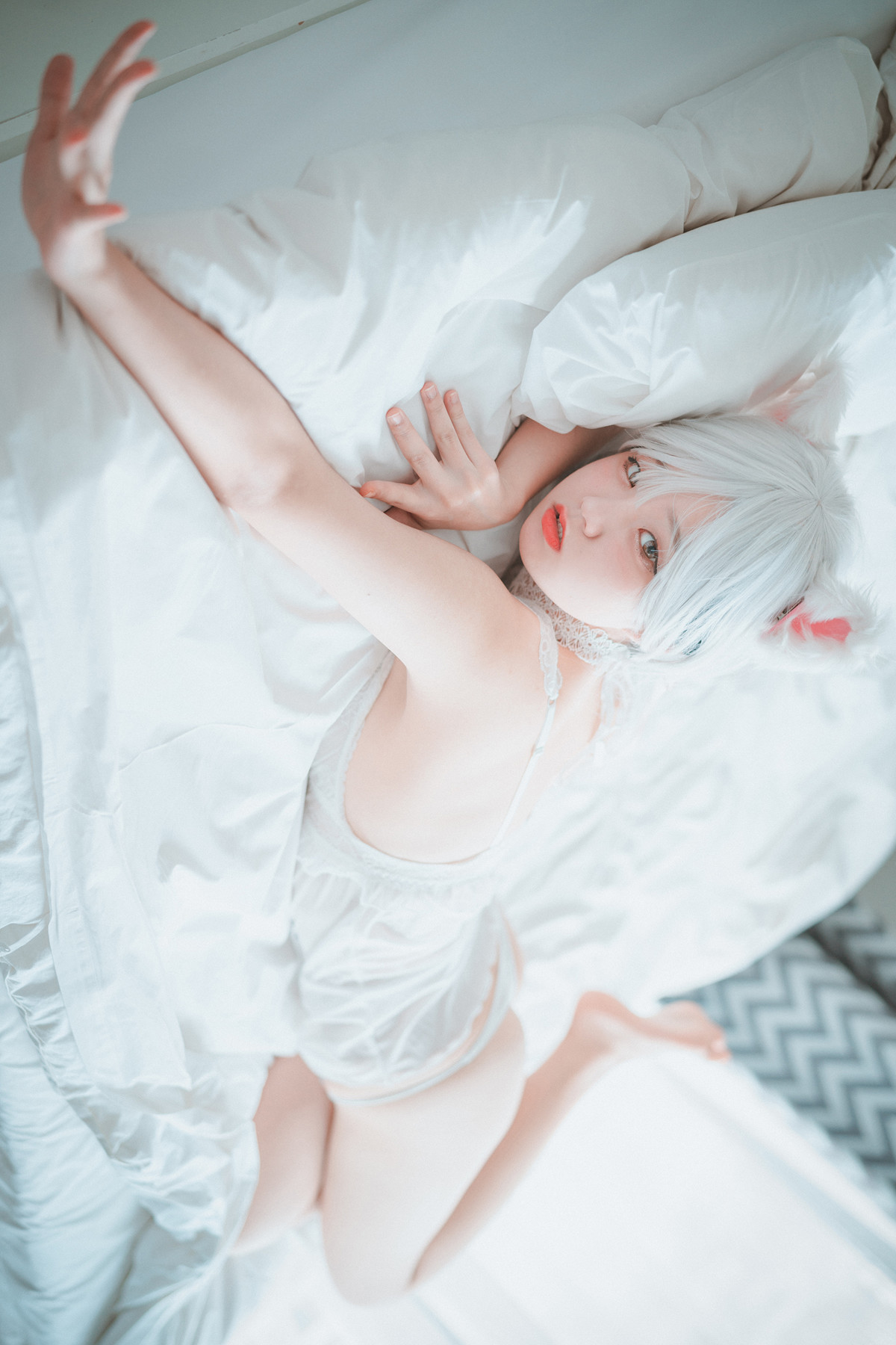 Jeong Jenny 정제니, DJAWA ‘Schwarz und Wei Katzenmädchen’ Set.02の写真 15