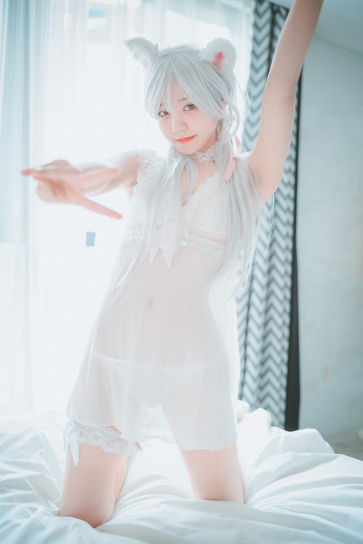 Jeong Jenny 정제니, DJAWA ‘Schwarz und Wei Katzenmädchen’ Set.02の写真 22