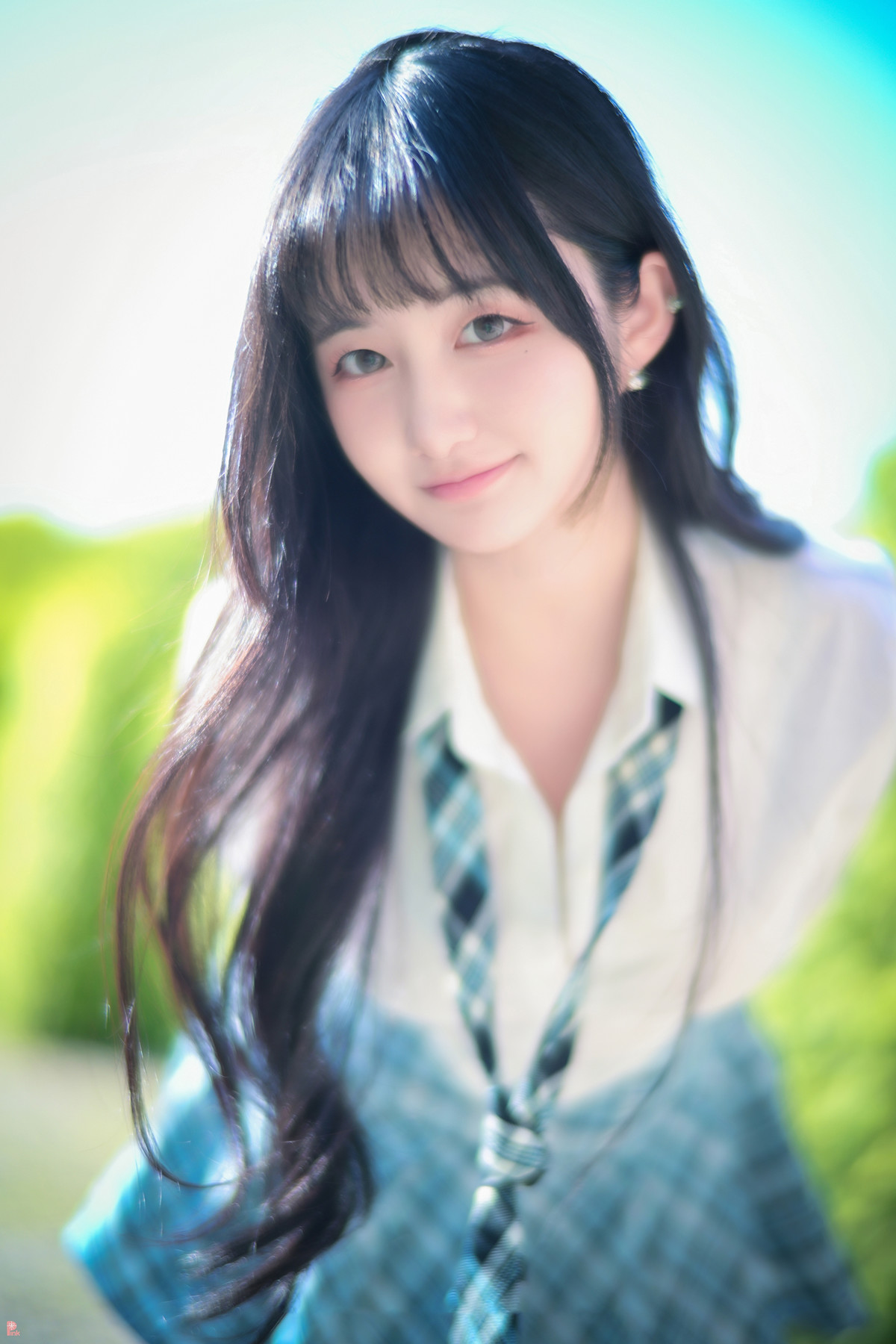 Han Jina 한지나, PINK Photobook ‘Sunshine’ Set.02の写真 2