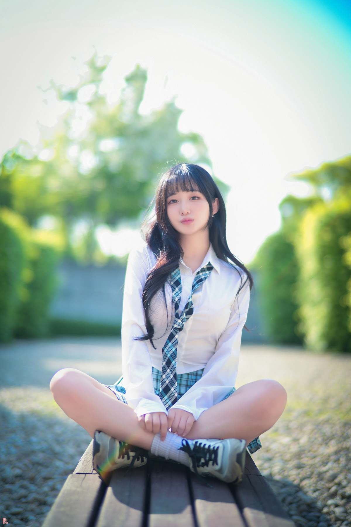 Han Jina 한지나, PINK Photobook ‘Sunshine’ Set.02の写真 6