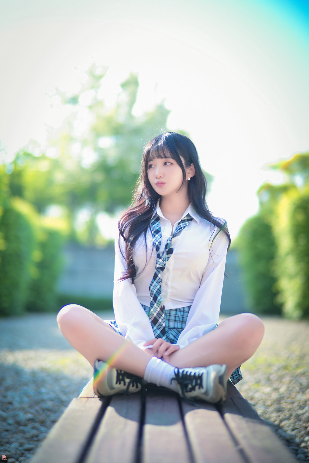 Han Jina 한지나, PINK Photobook ‘Sunshine’ Set.02の写真 7