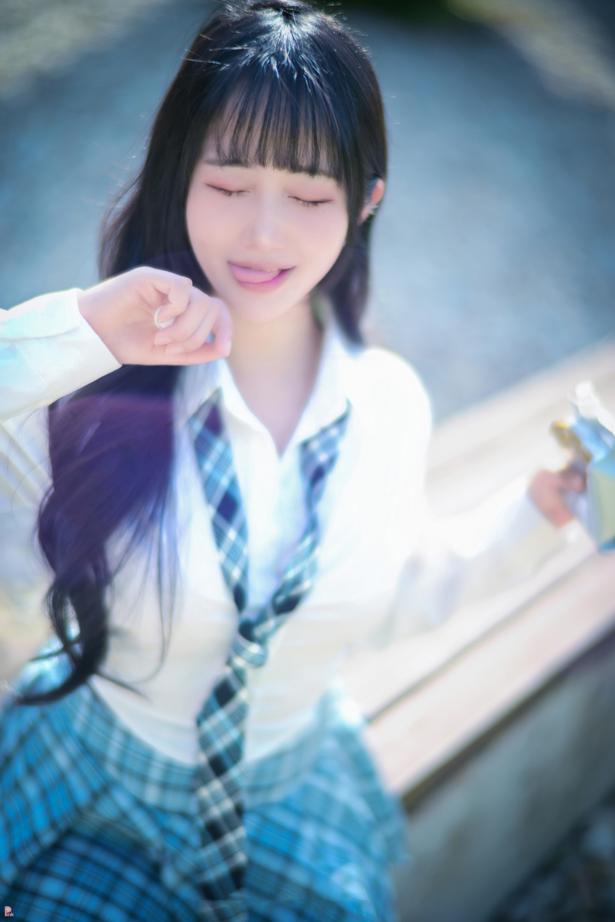 Han Jina 한지나, PINK Photobook ‘Sunshine’ Set.02の写真 20