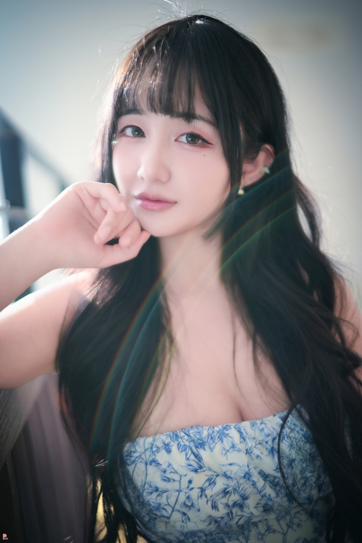 Han Jina 한지나, PINK Photobook ‘Sunshine’ Set.03の写真 4