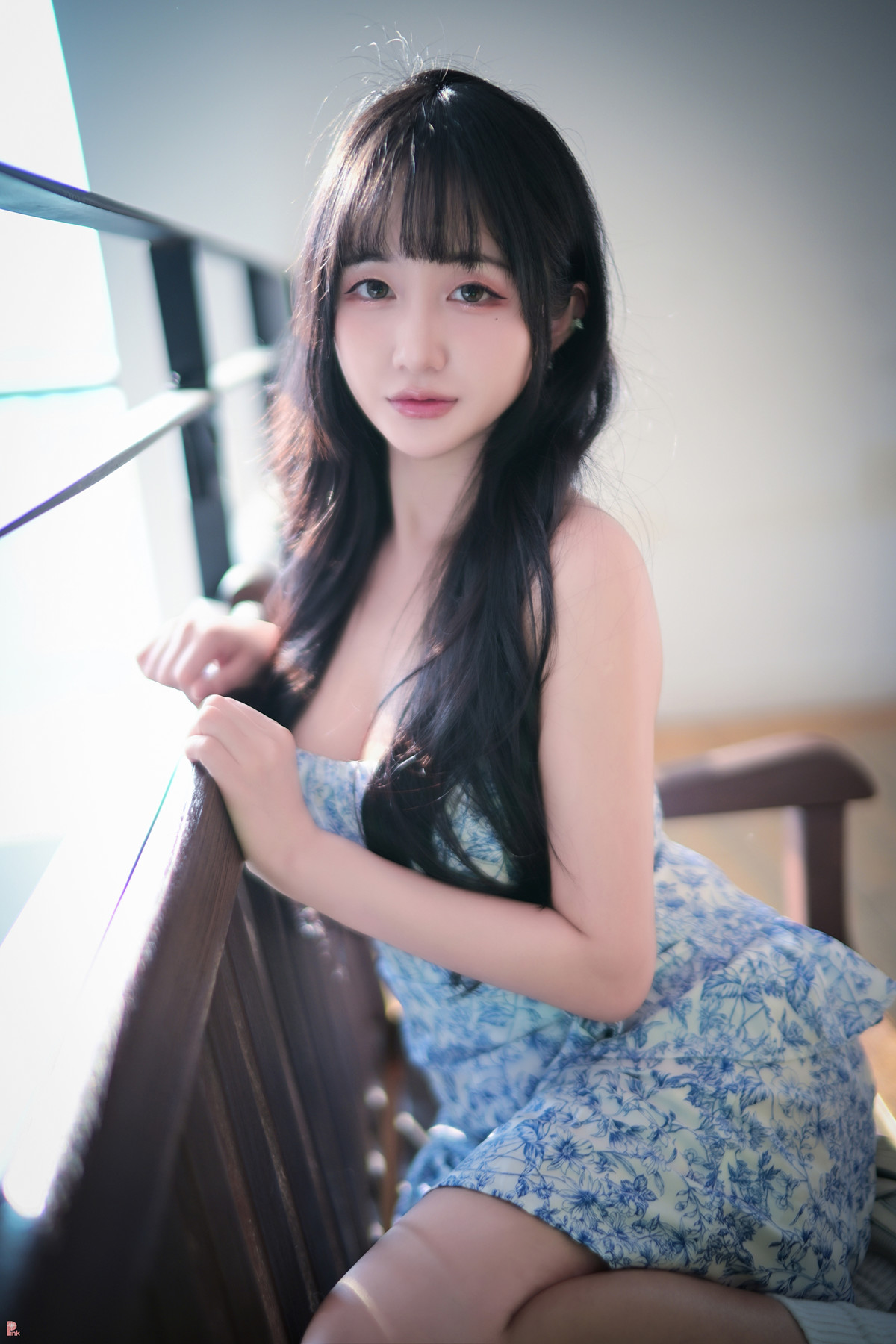 Han Jina 한지나, PINK Photobook ‘Sunshine’ Set.03の写真 5