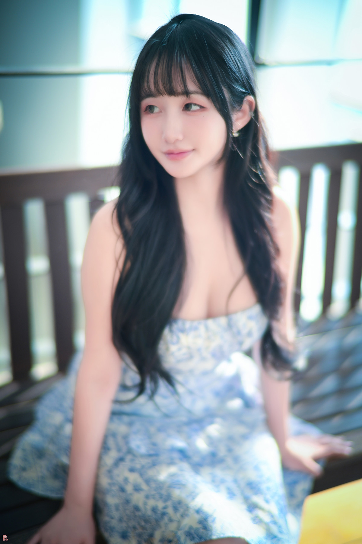 Han Jina 한지나, PINK Photobook ‘Sunshine’ Set.03の写真 19