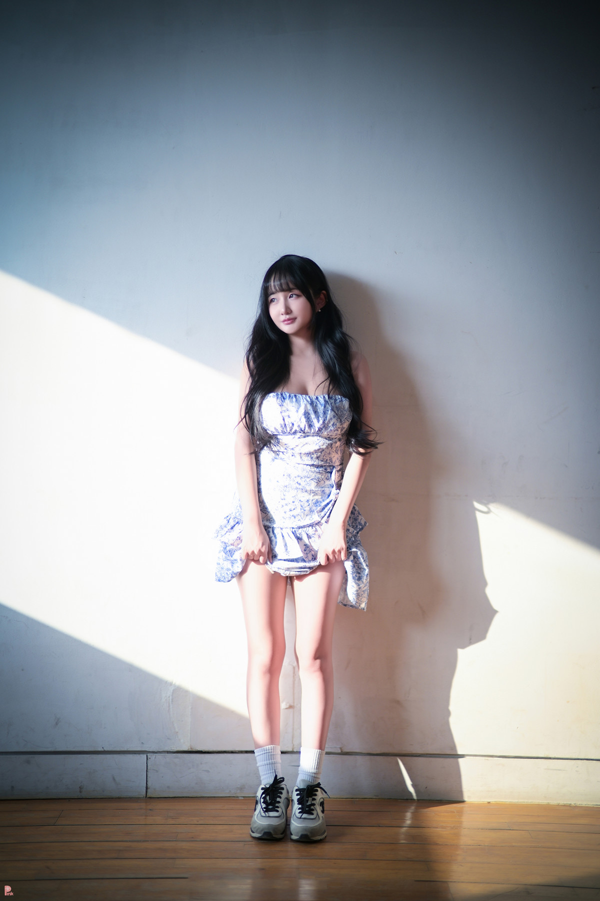 Han Jina 한지나, PINK Photobook ‘Sunshine’ Set.03の写真 23