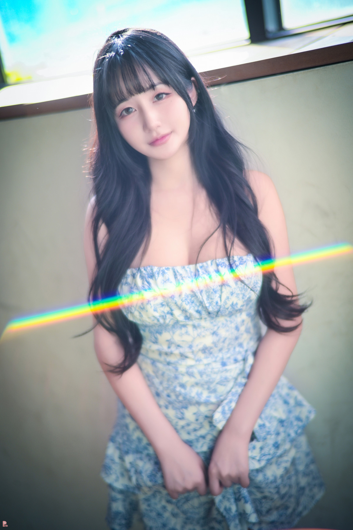 Han Jina 한지나, PINK Photobook ‘Sunshine’ Set.03の写真 24
