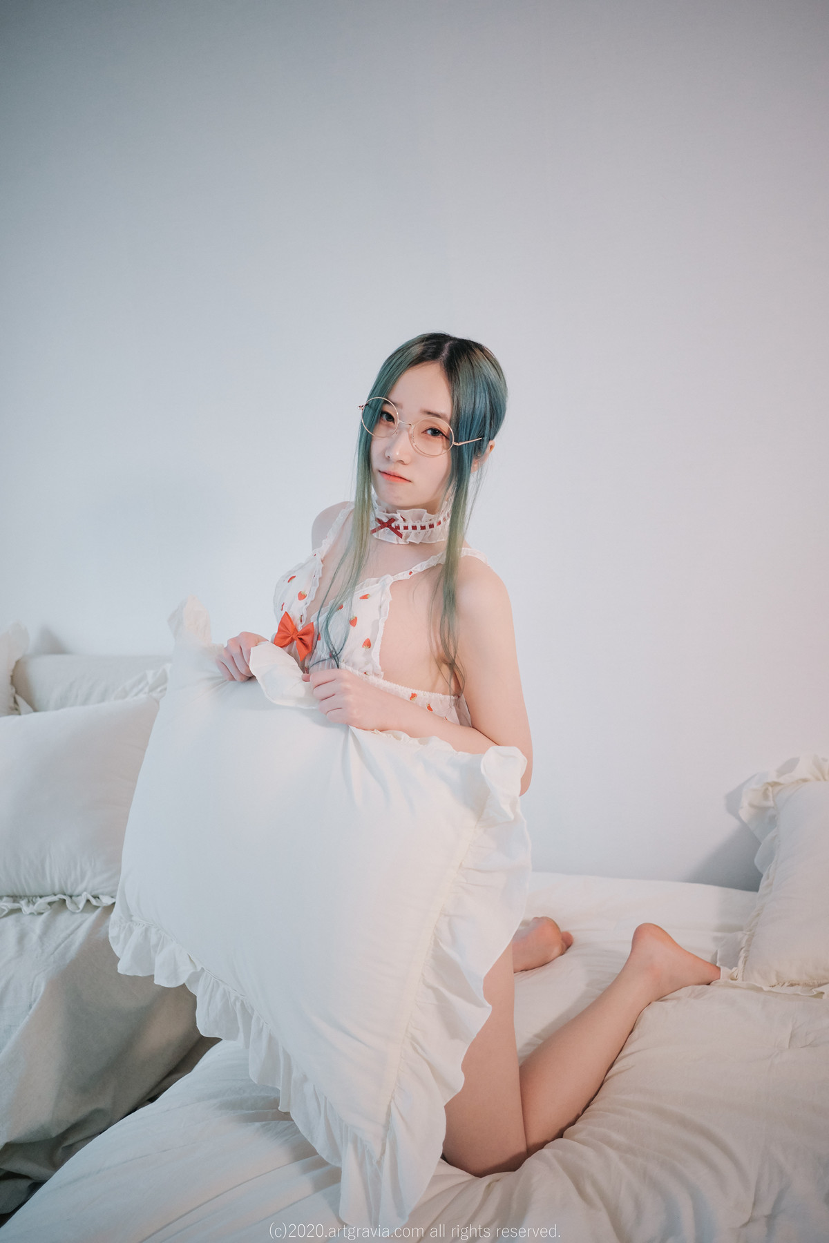 Bambi 밤비, ArtGravia Vol.160 Photobook Set.01の写真 2