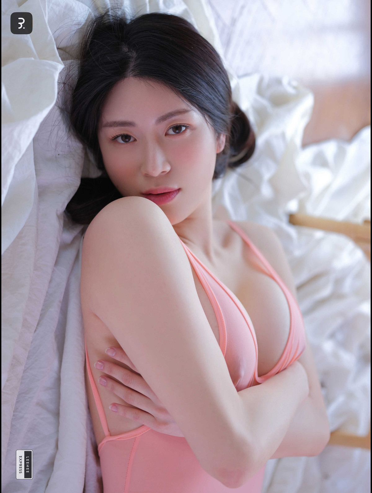 Min.E 민이, LEEHEE EXPRESS LEHF-242 Set.02の写真 7