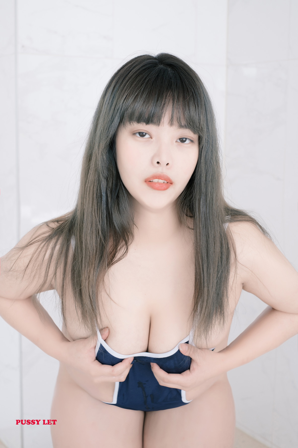 Min-Ah 민아, PUSSYLET Vol.18 Photobook Set.02の写真 3