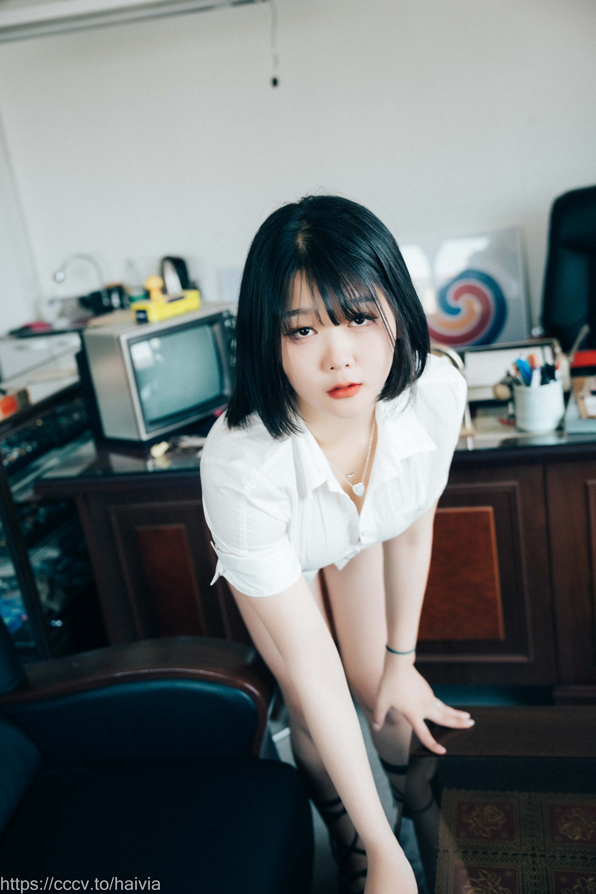 ZIA.Kwon 권지아, Loozy ‘Female Employee’ Set.02の写真 14