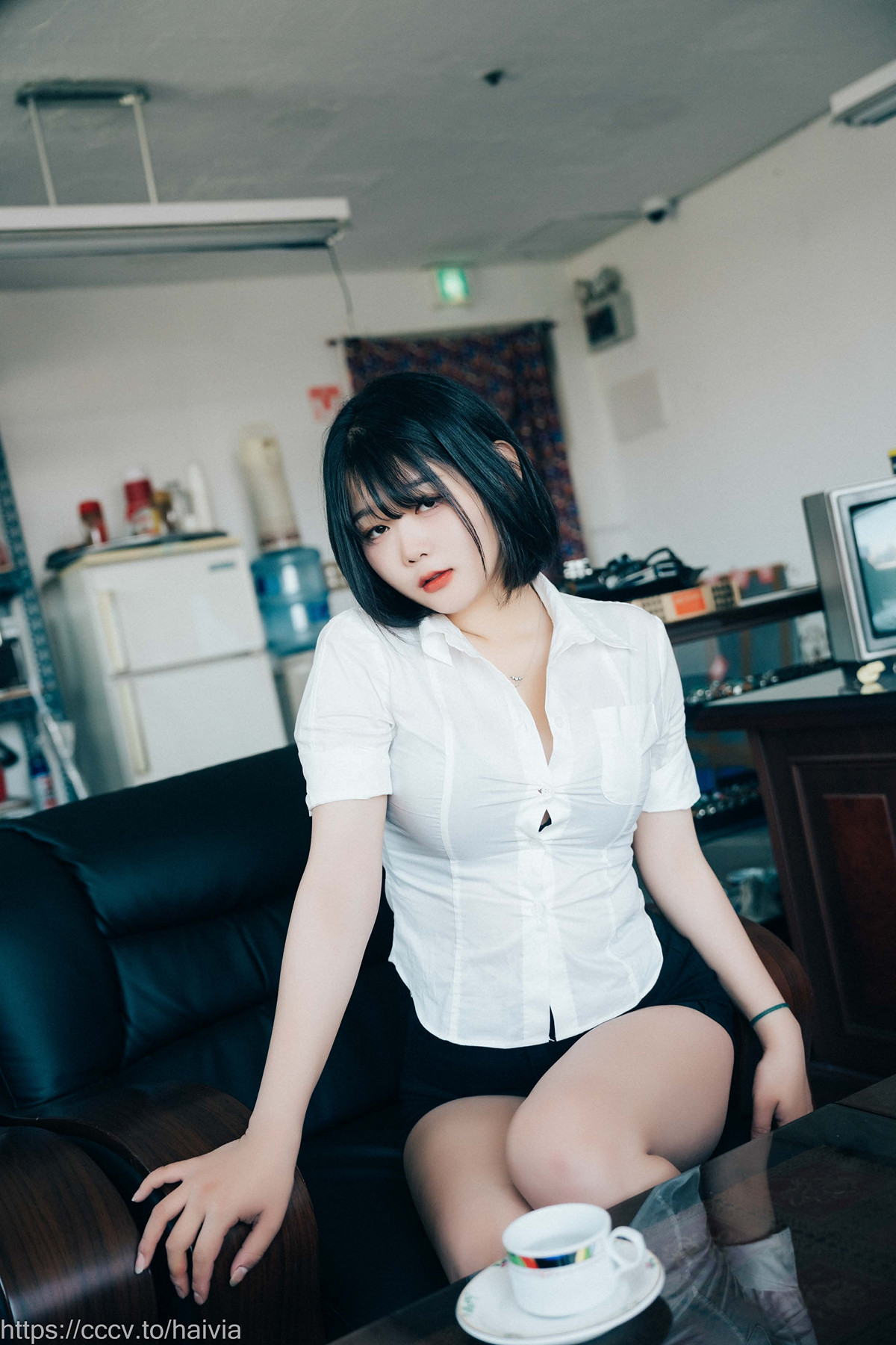 ZIA.Kwon 권지아, Loozy ‘Female Employee’ Set.02の写真 17