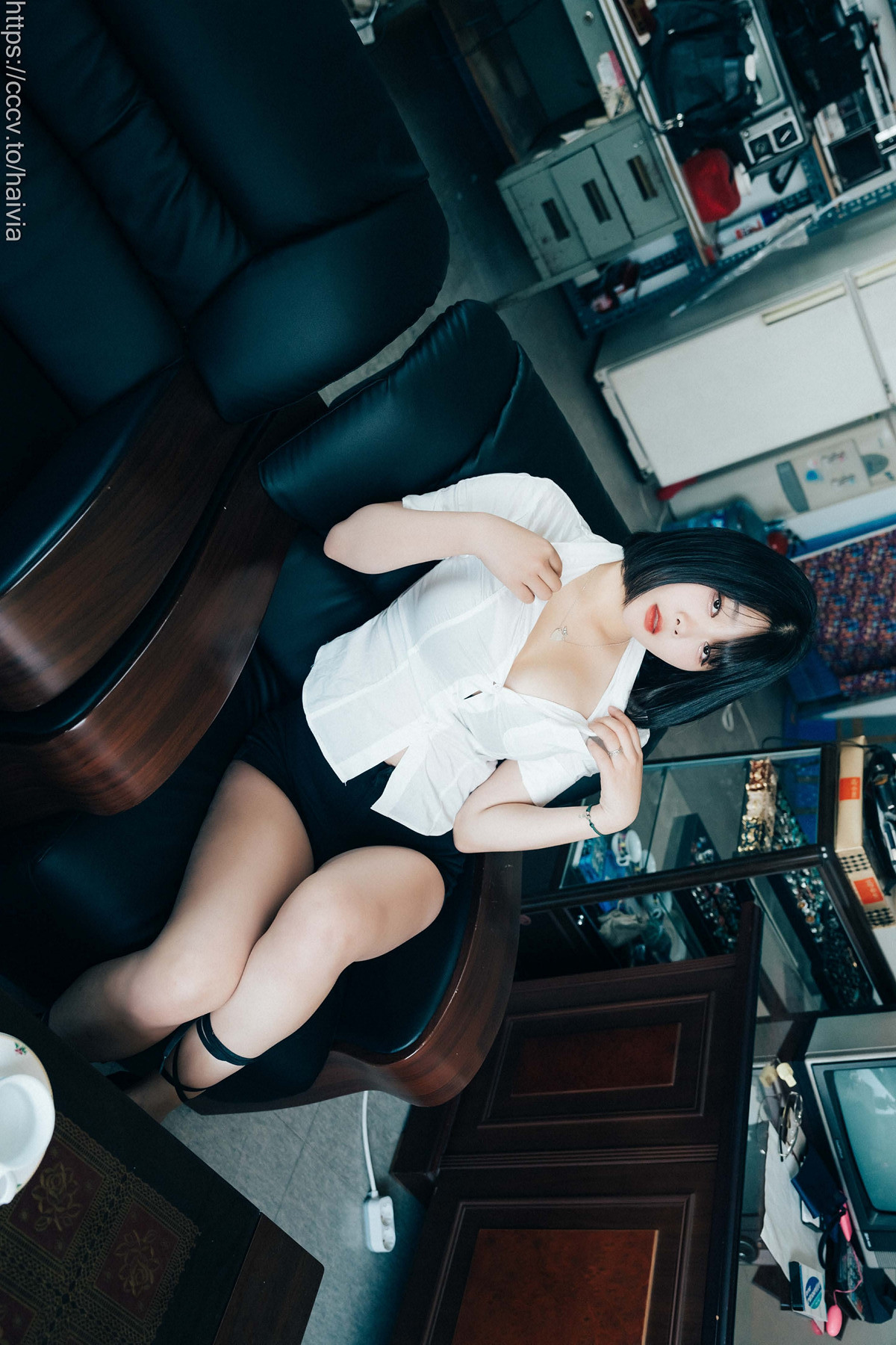 ZIA.Kwon 권지아, Loozy ‘Female Employee’ Set.02の写真 18
