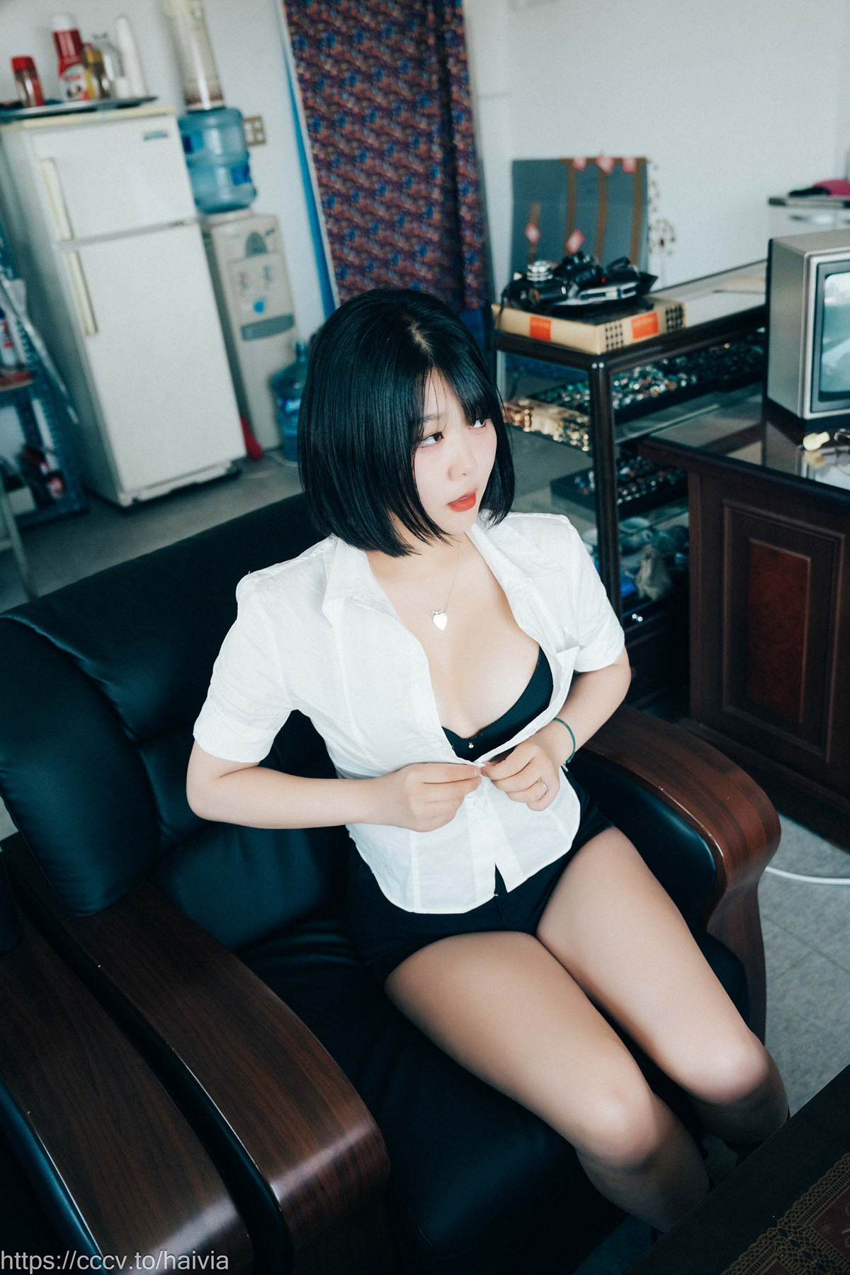 ZIA.Kwon 권지아, Loozy ‘Female Employee’ Set.02の写真 22