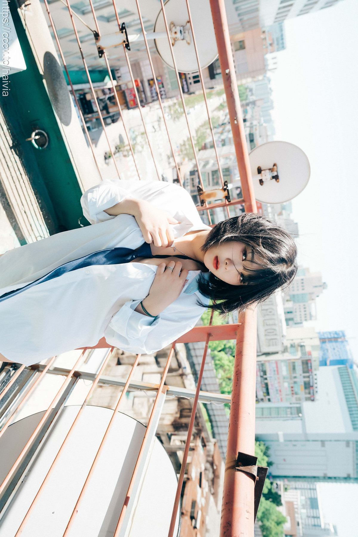 ZIA.Kwon 권지아, Loozy ‘Female Employee’ Set.03の写真 13