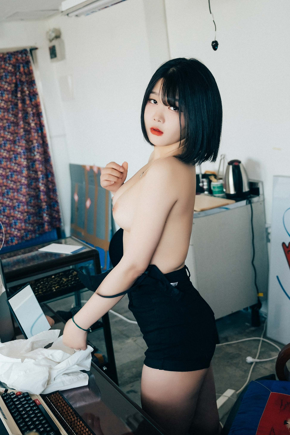 ZIA.Kwon 권지아, Loozy ‘Female Employee’ Set.03の写真 41