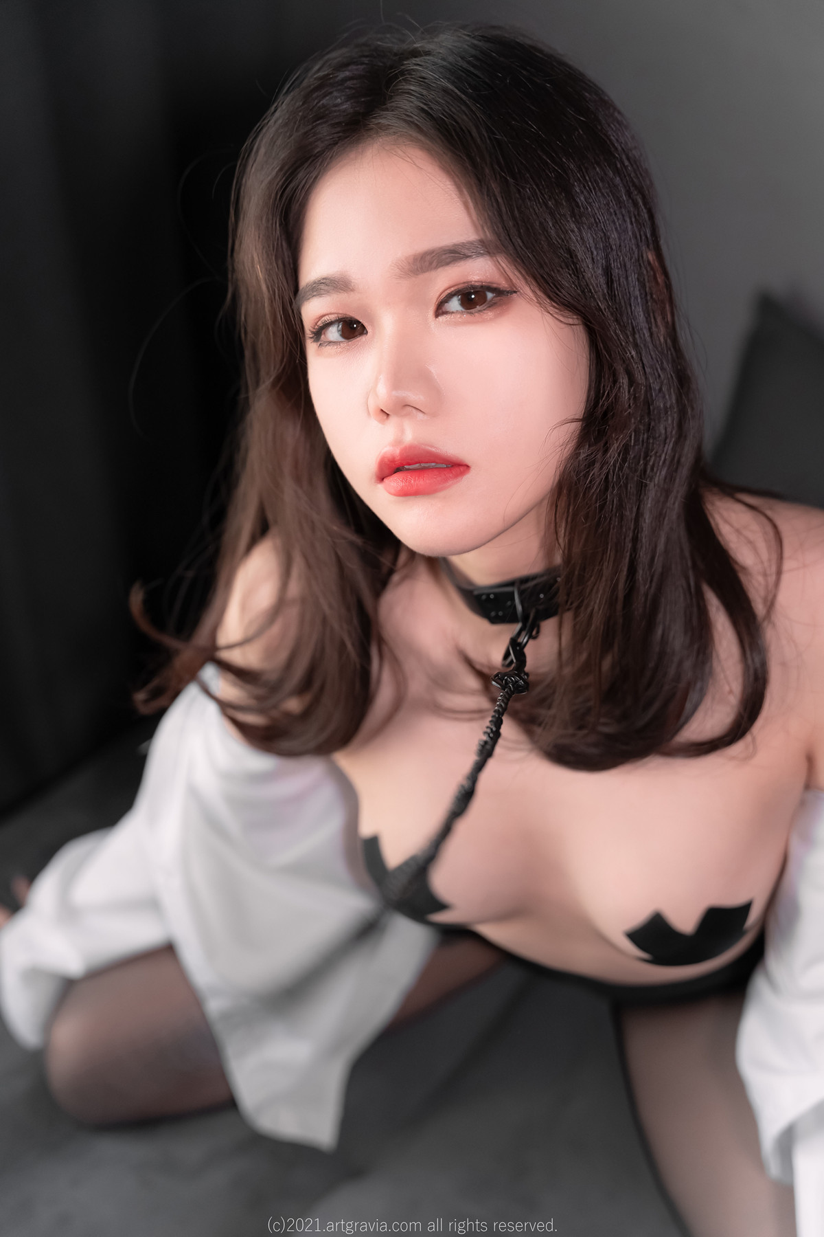 Sira 시라, ArtGravia Vol.300 Photobook Set.02の写真 3
