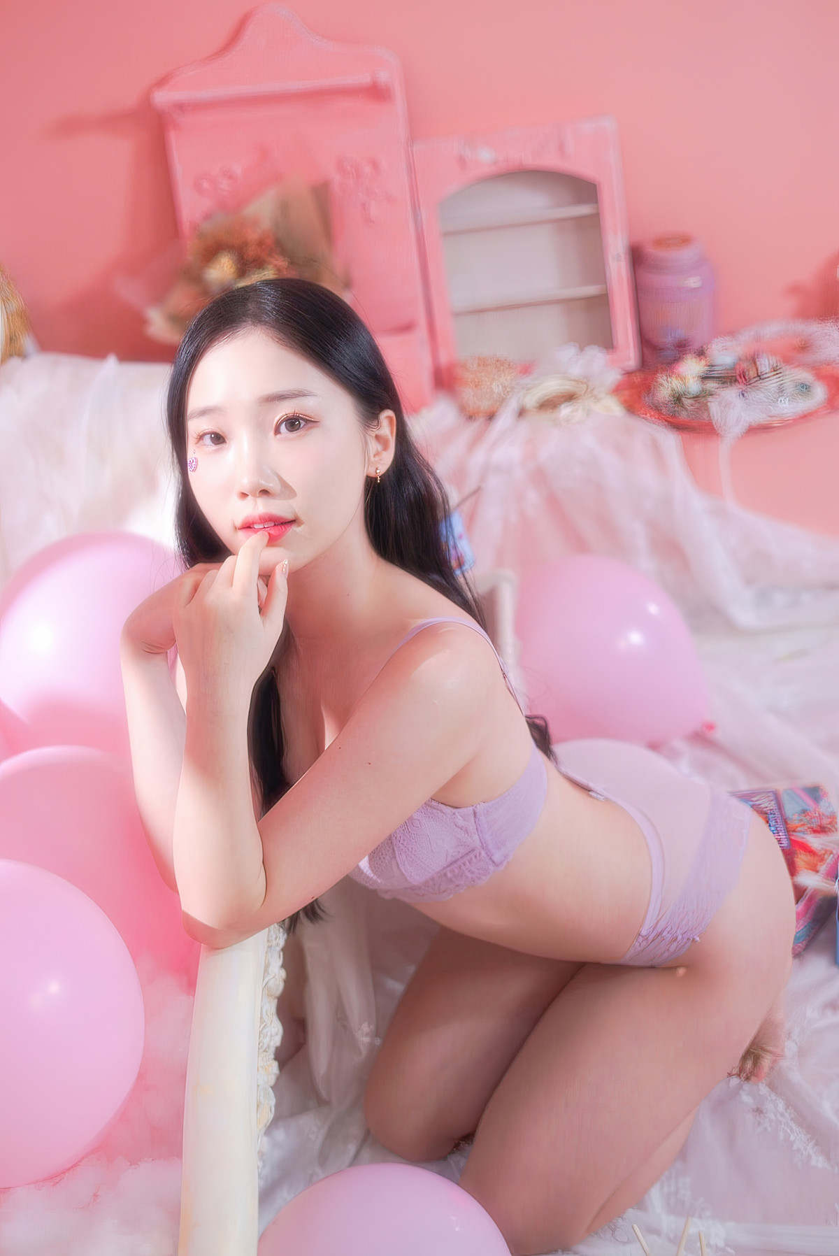 Pureding 퓨딩, Web Photobook Vol.03 Set.01の写真 3