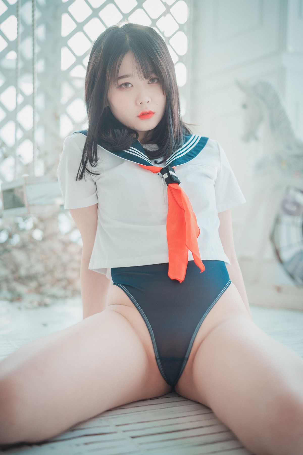 ZIA.Kwon 권지아, DJAWA ‘Swimming Lessons’の写真 16