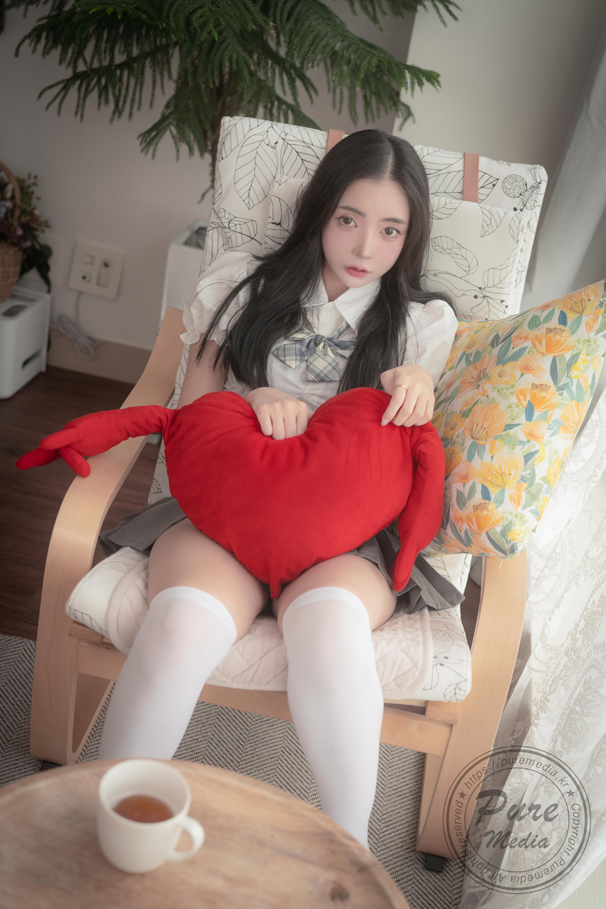 Mallang 말랑, PURE MEDIA Vol.288 ‘Moist Girl on Rainy Day’ Set.01の写真 2
