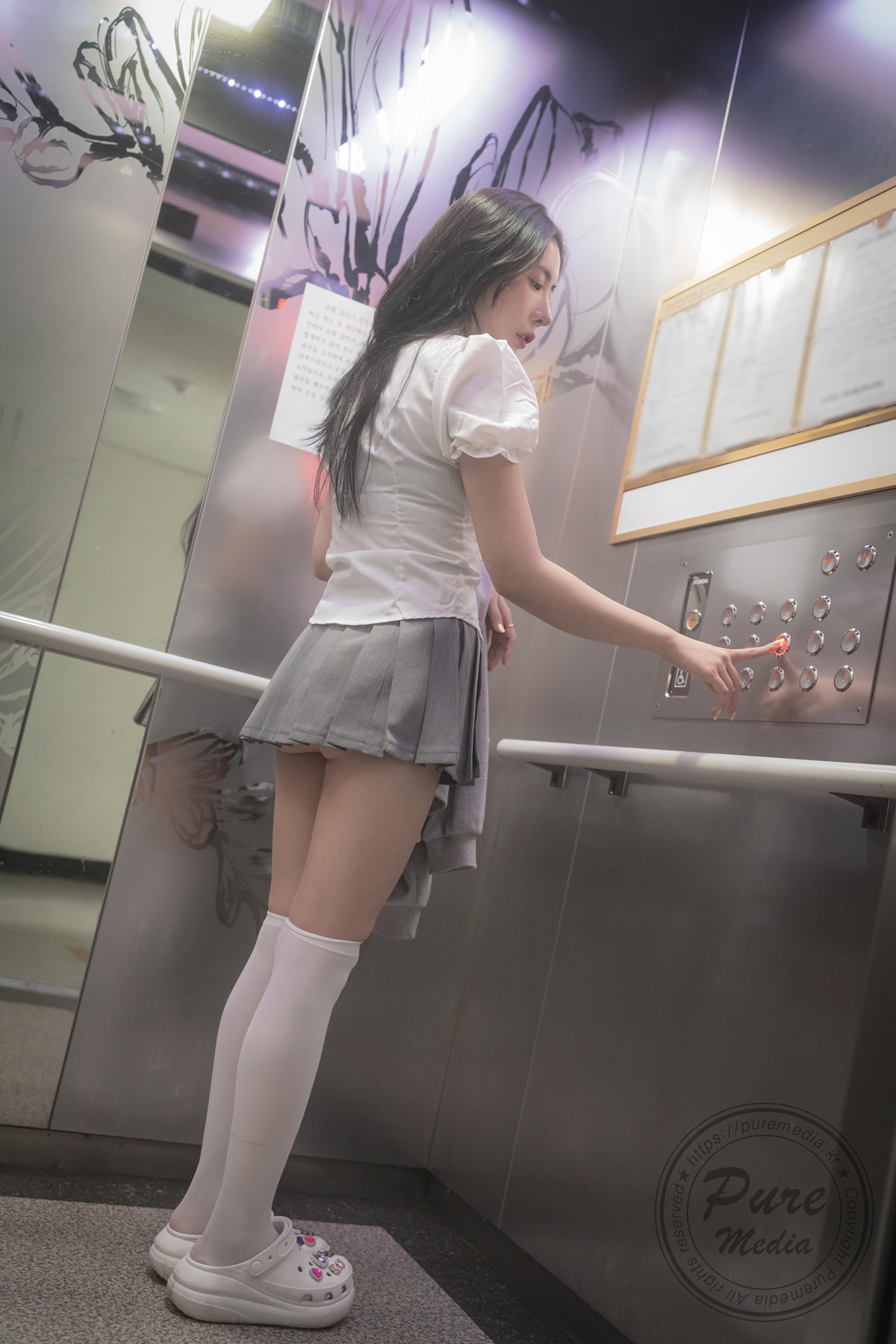 Mallang 말랑, PURE MEDIA Vol.288 ‘Moist Girl on Rainy Day’ Set.03の写真 14