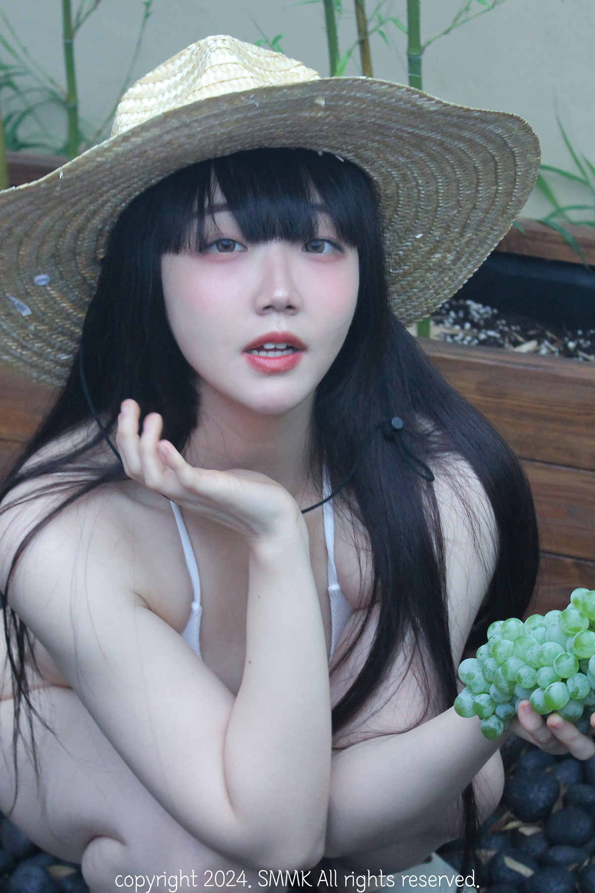 Doyeon 도연, SMMK Photobook ‘Fruits Apple & Grape’ Set.01の写真 16