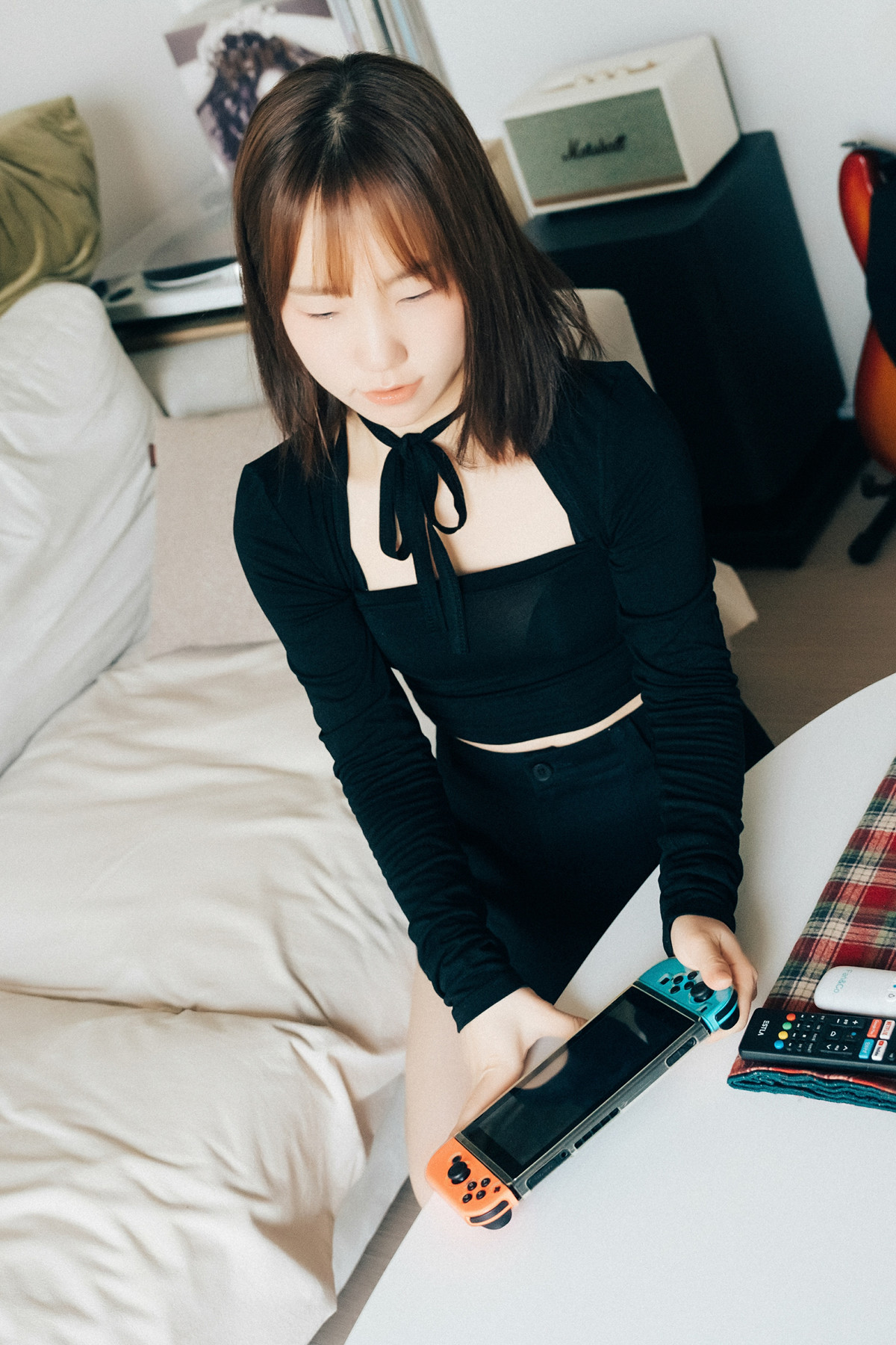 Han Yeri 한예리, Loozy ‘Visitor’ Set.01の写真 16