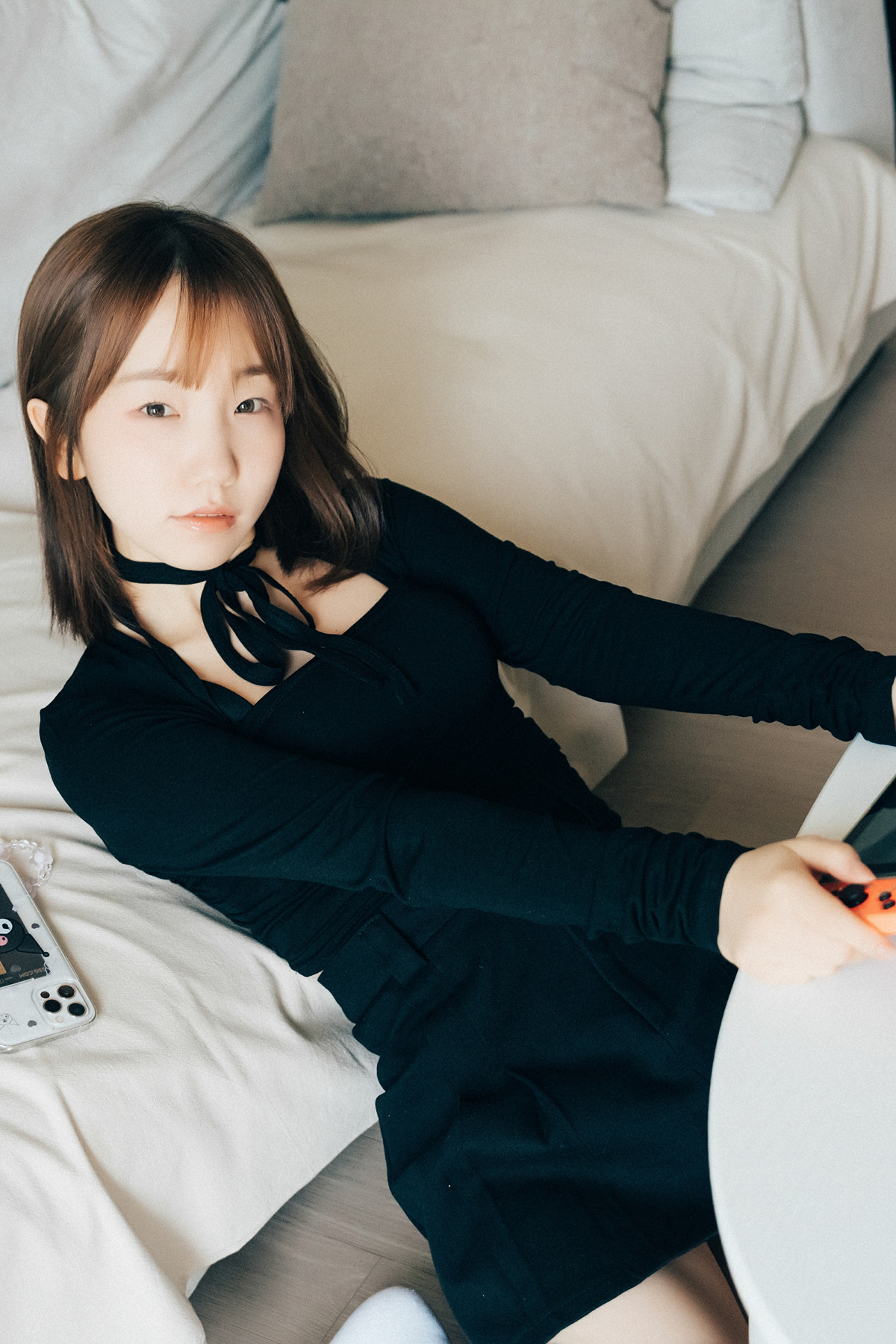 Han Yeri 한예리, Loozy ‘Visitor’ Set.01の写真 19