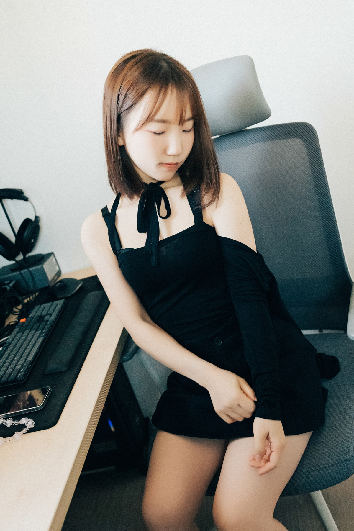 Han Yeri 한예리, Loozy ‘Visitor’ Set.01の写真 34