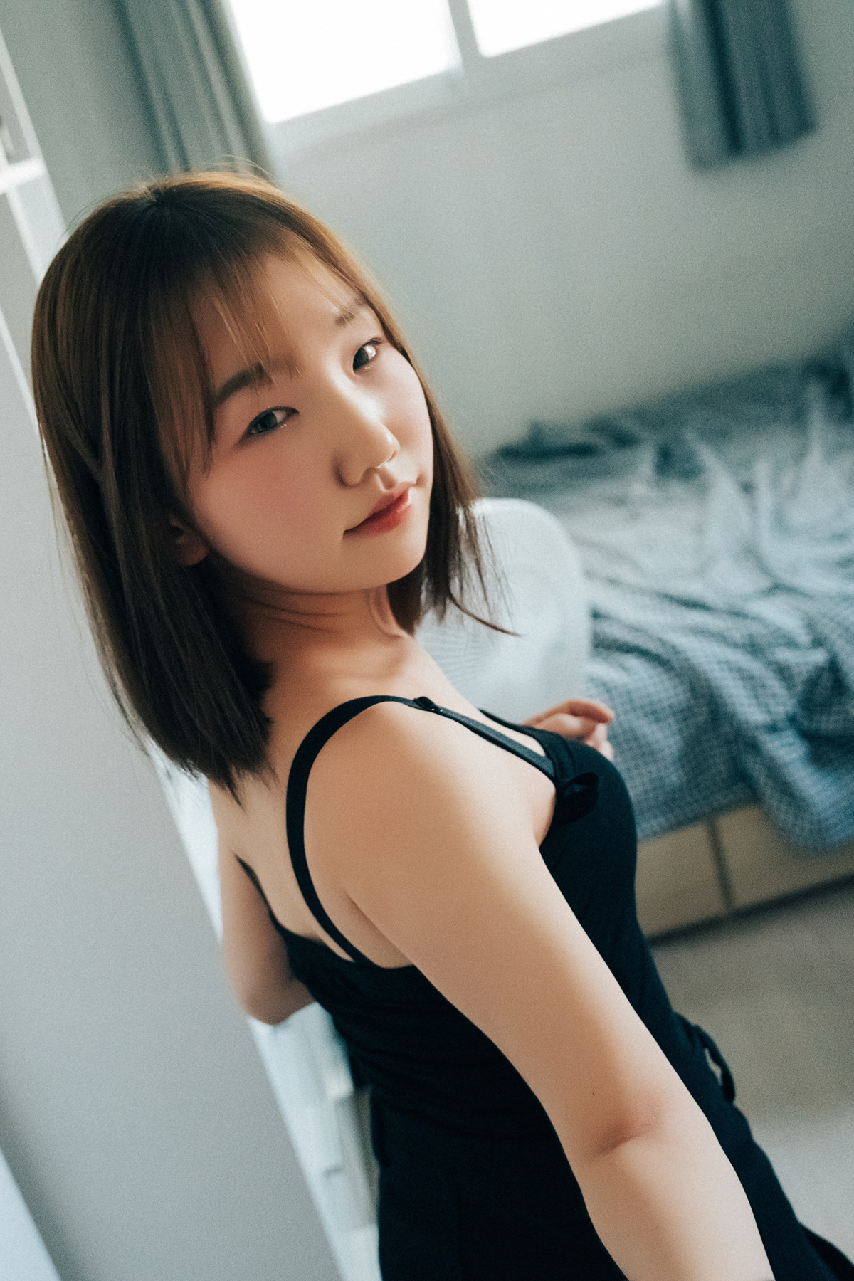 Han Yeri 한예리, Loozy ‘Visitor’ Set.02の写真 8