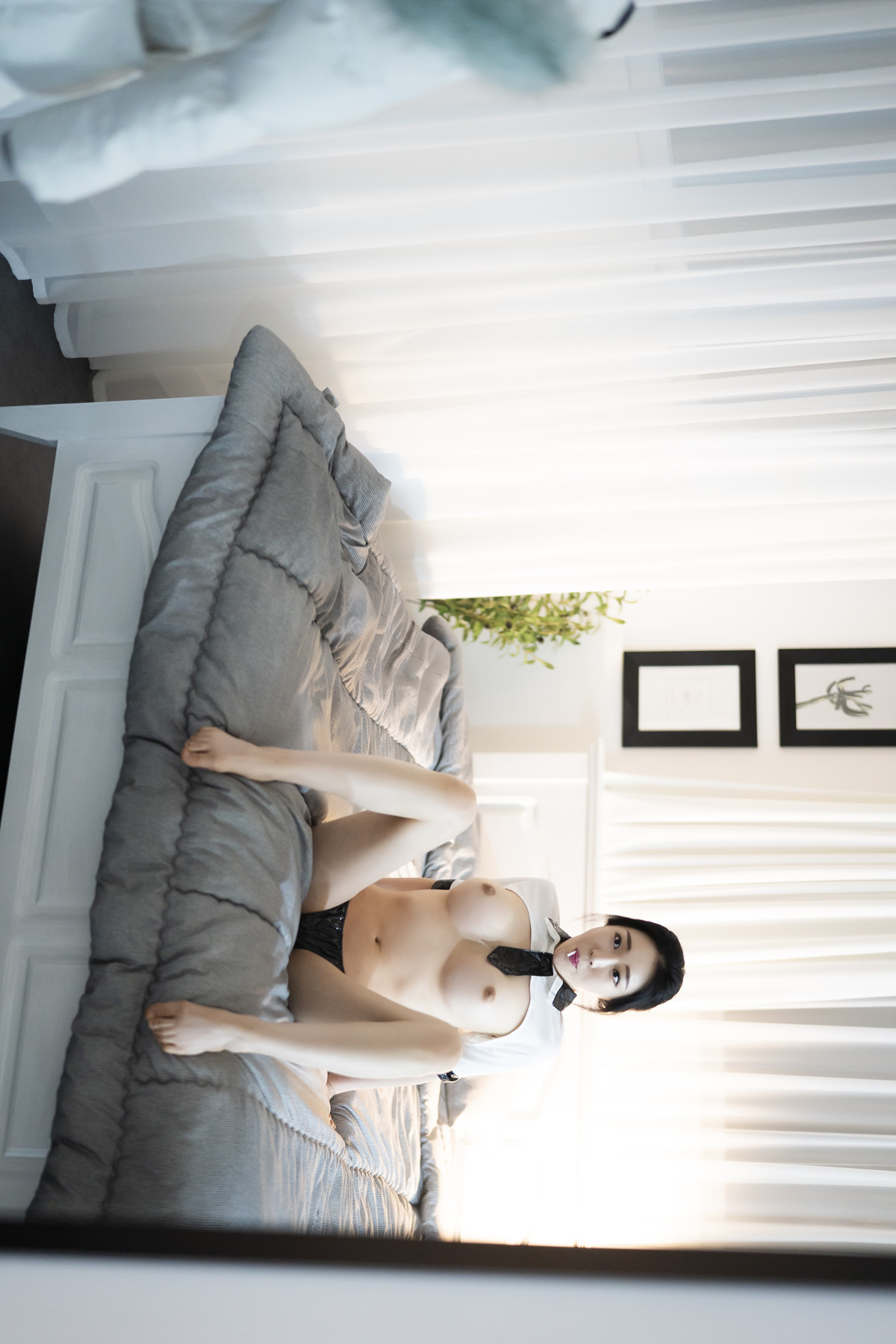 SUA 지수아, Photobook Leak Set.05の写真 10