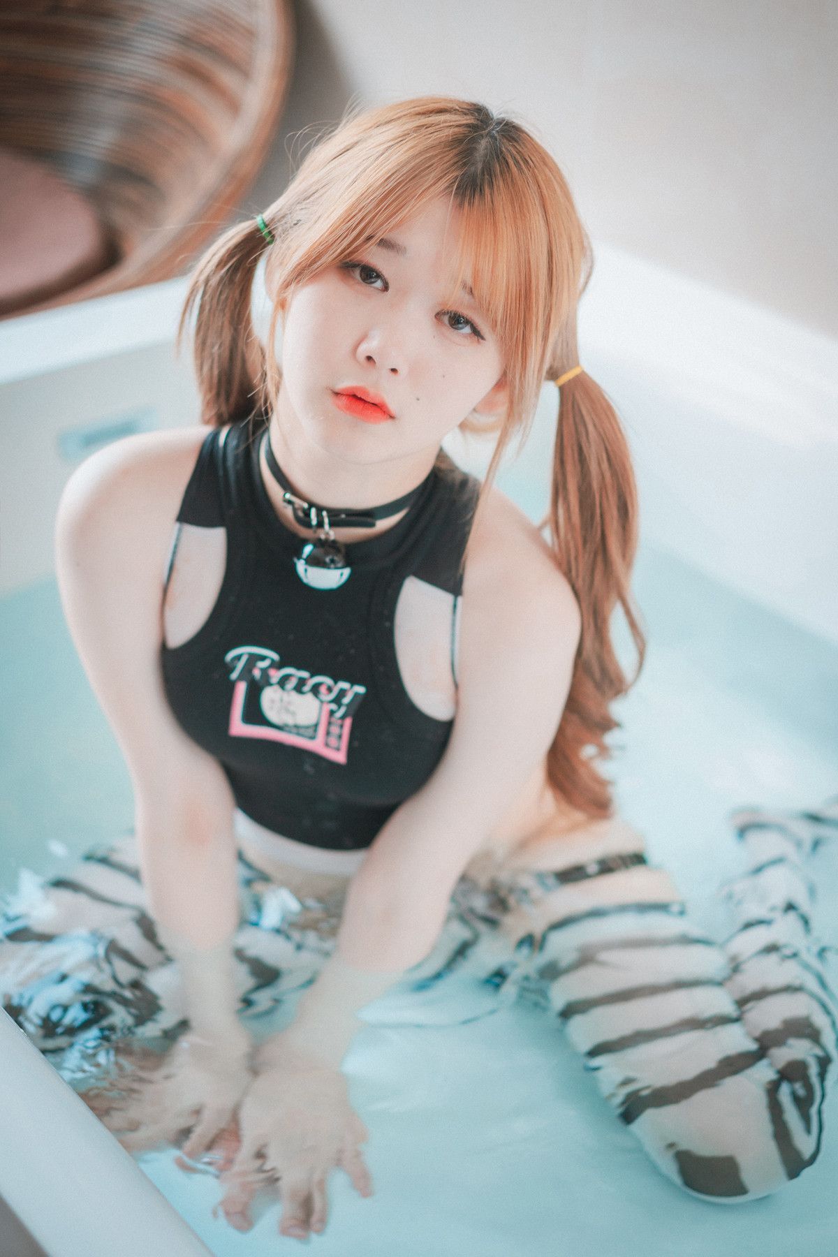 ZIA.Kwon 권지아, DJAWA ‘Swimming Lessons #2’ Set.02の写真 10