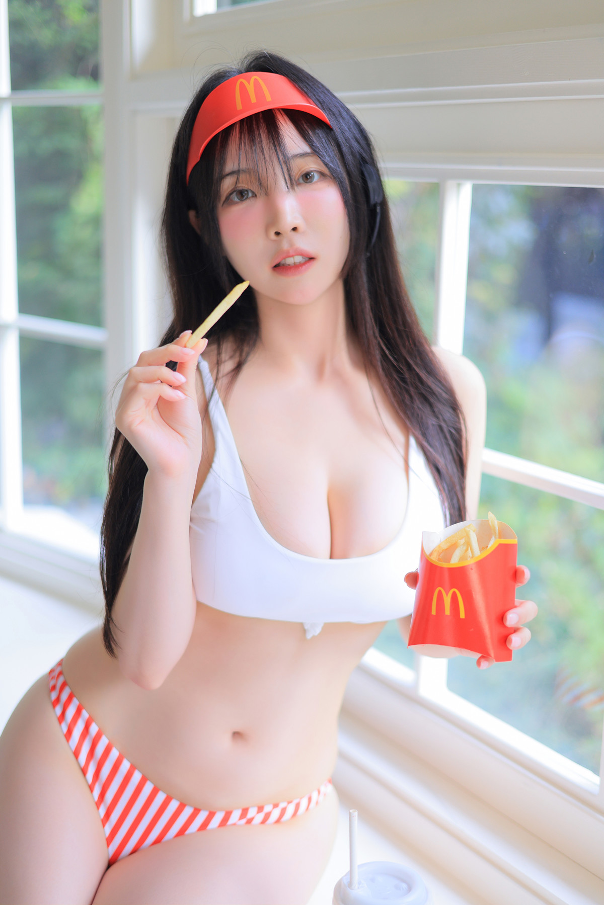 Rinaモモリナ, Photobook ‘Sexy Waiter’ Set.01の写真 2