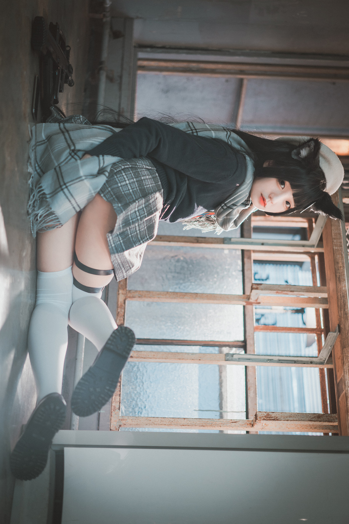 Jeong Jenny 정제니, DJAWA Type 95 Pure White Graduationの写真 19