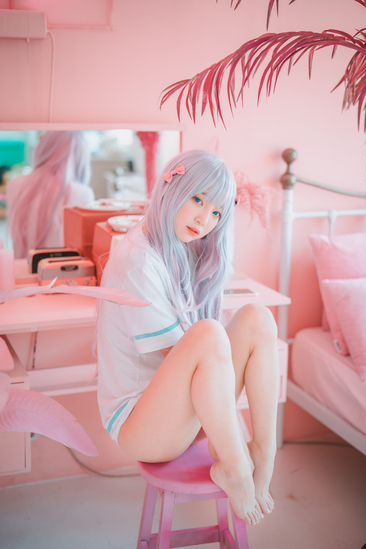 Kang Inkyung 강인경, DJAWA ‘Eromanga Sensei’の写真 3