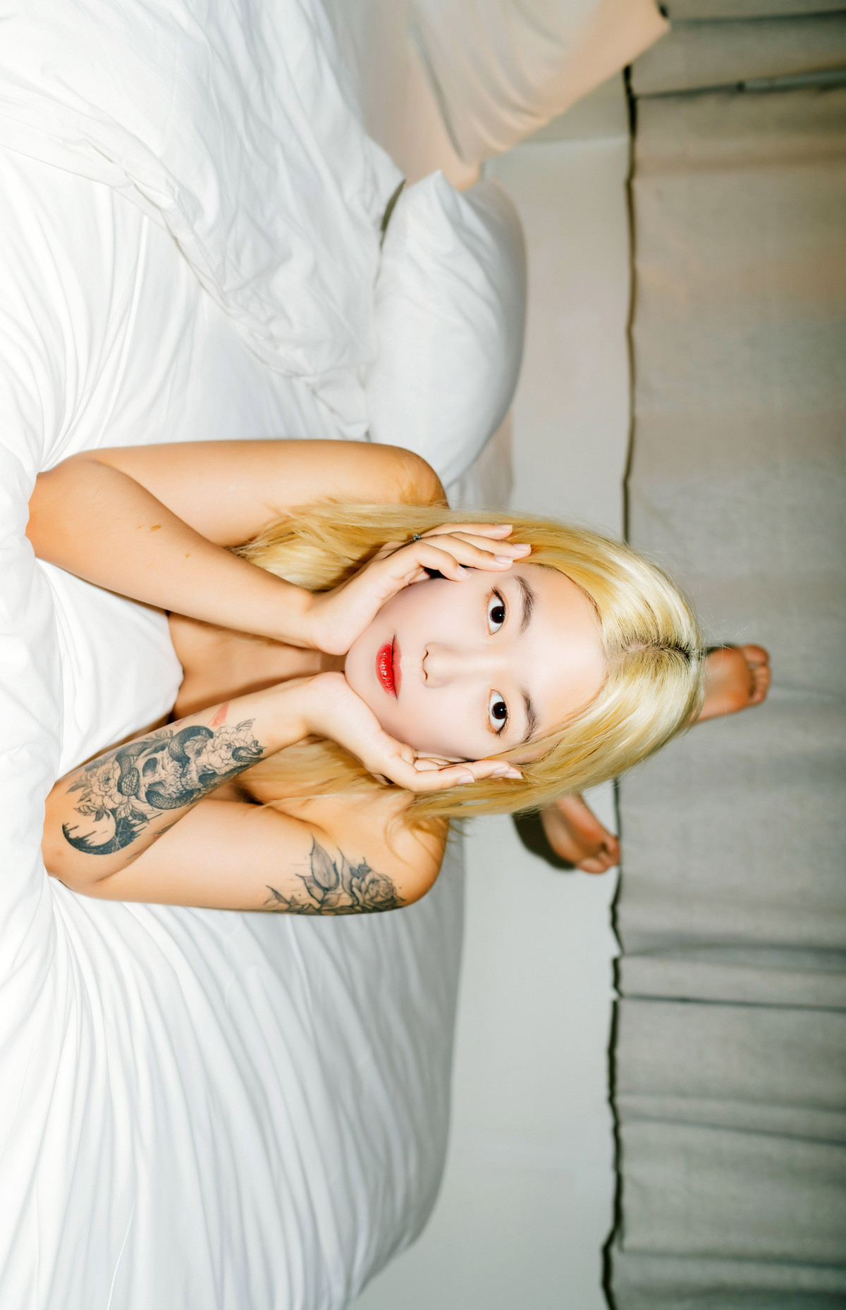Seol-Ah 설아, Moon Night Snap ‘Hot Debut’ Set.02の写真 56