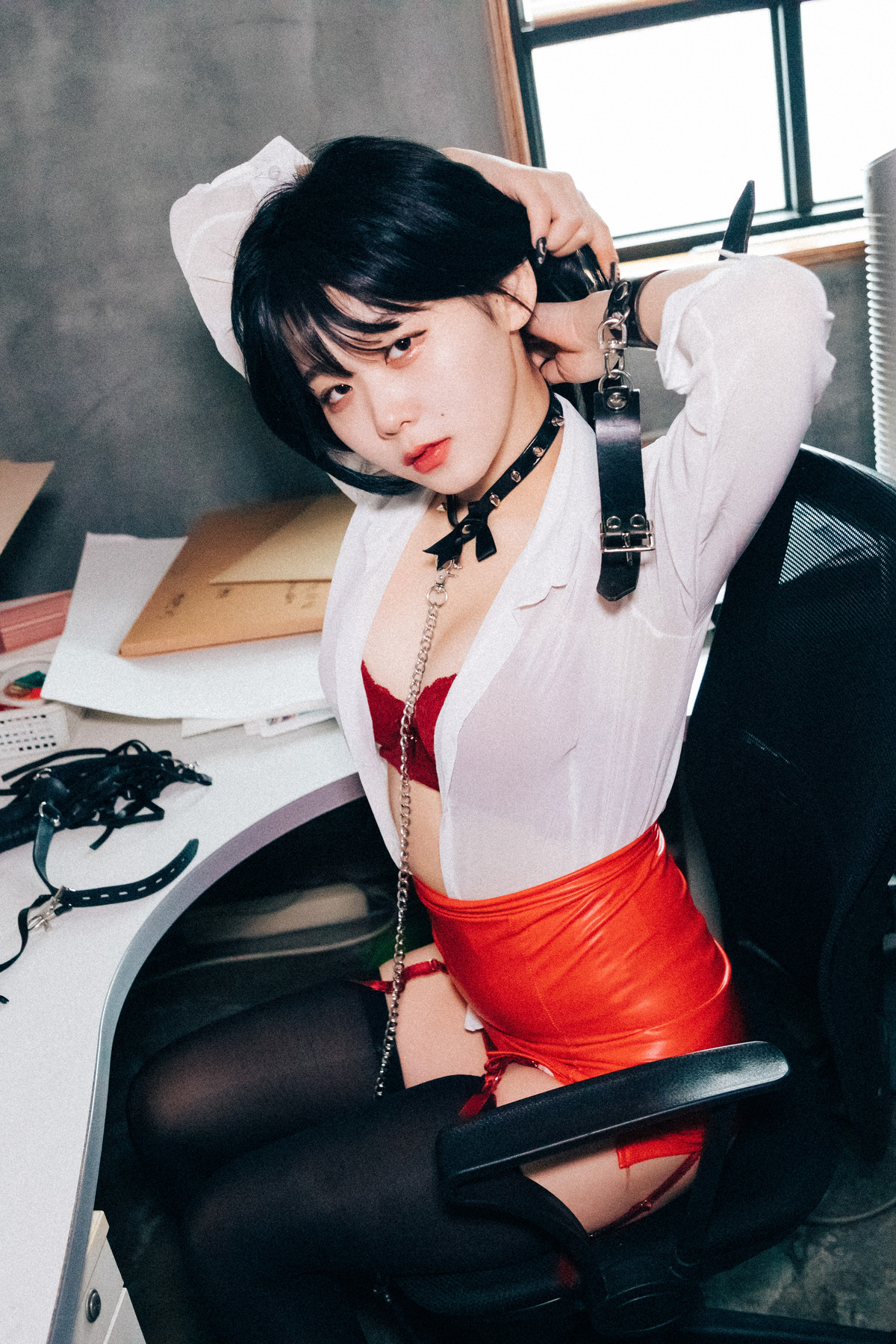 ZIA.Kwon 권지아, Loozy ‘Office Slave’ Set.01の写真 23