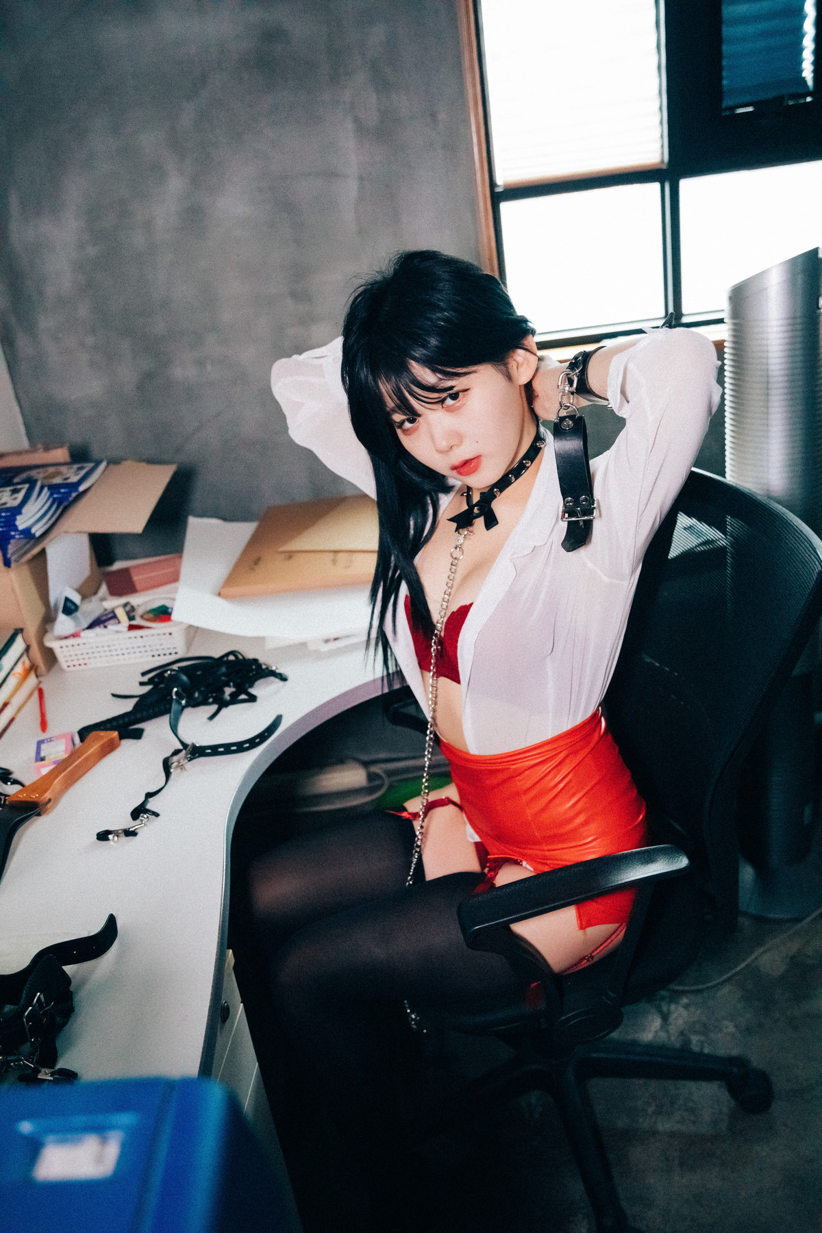 ZIA.Kwon 권지아, Loozy ‘Office Slave’ Set.01の写真 24