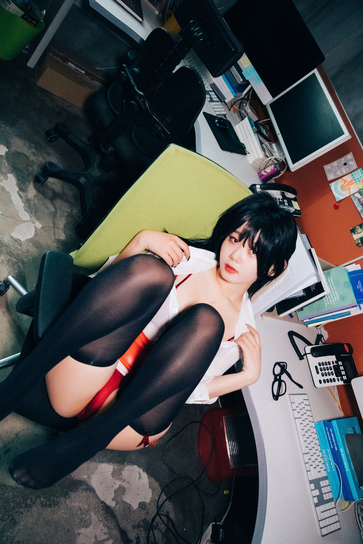 ZIA.Kwon 권지아, Loozy ‘Office Slave’ Set.02の写真 9
