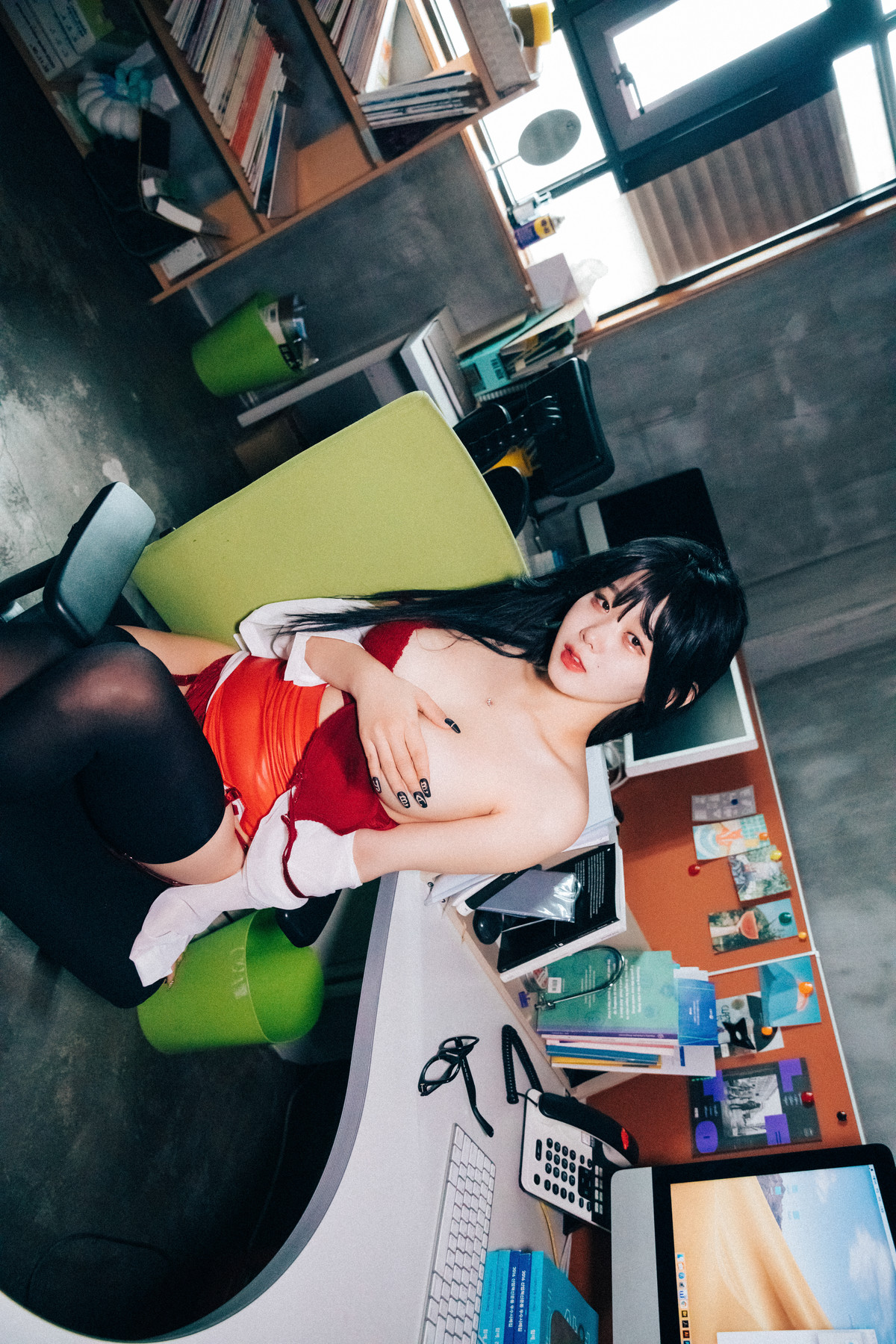 ZIA.Kwon 권지아, Loozy ‘Office Slave’ Set.02の写真 28