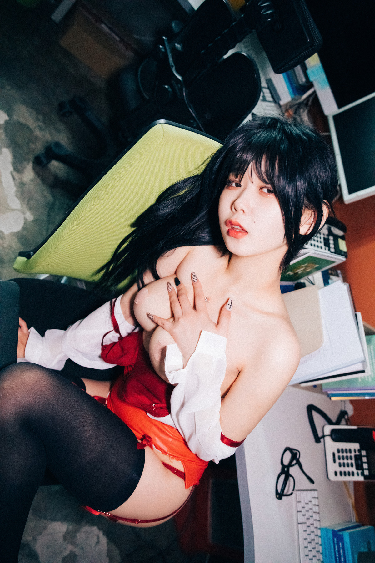 ZIA.Kwon 권지아, Loozy ‘Office Slave’ Set.02の写真 36