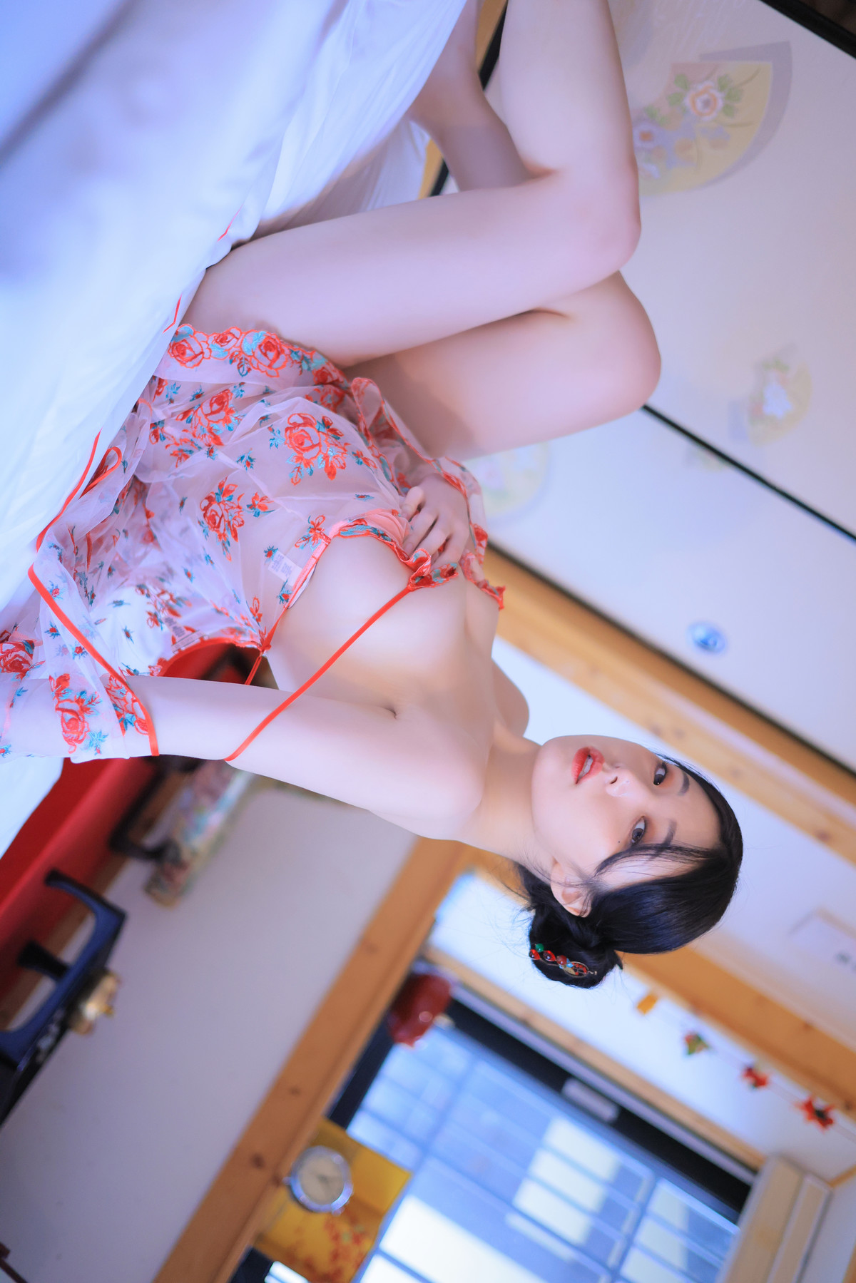 Yeon Woo 연우, Photobook ‘Heat’ Set.02の写真 9