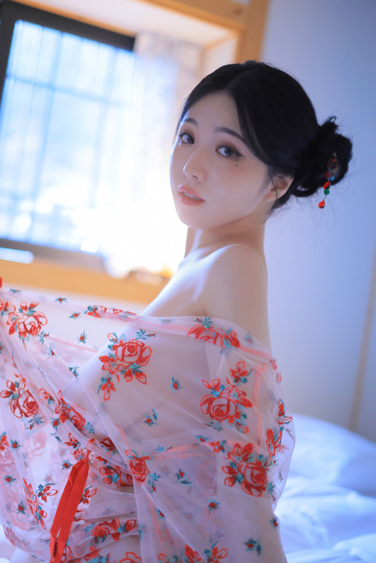Yeon Woo 연우, Photobook ‘Heat’ Set.02の写真 16