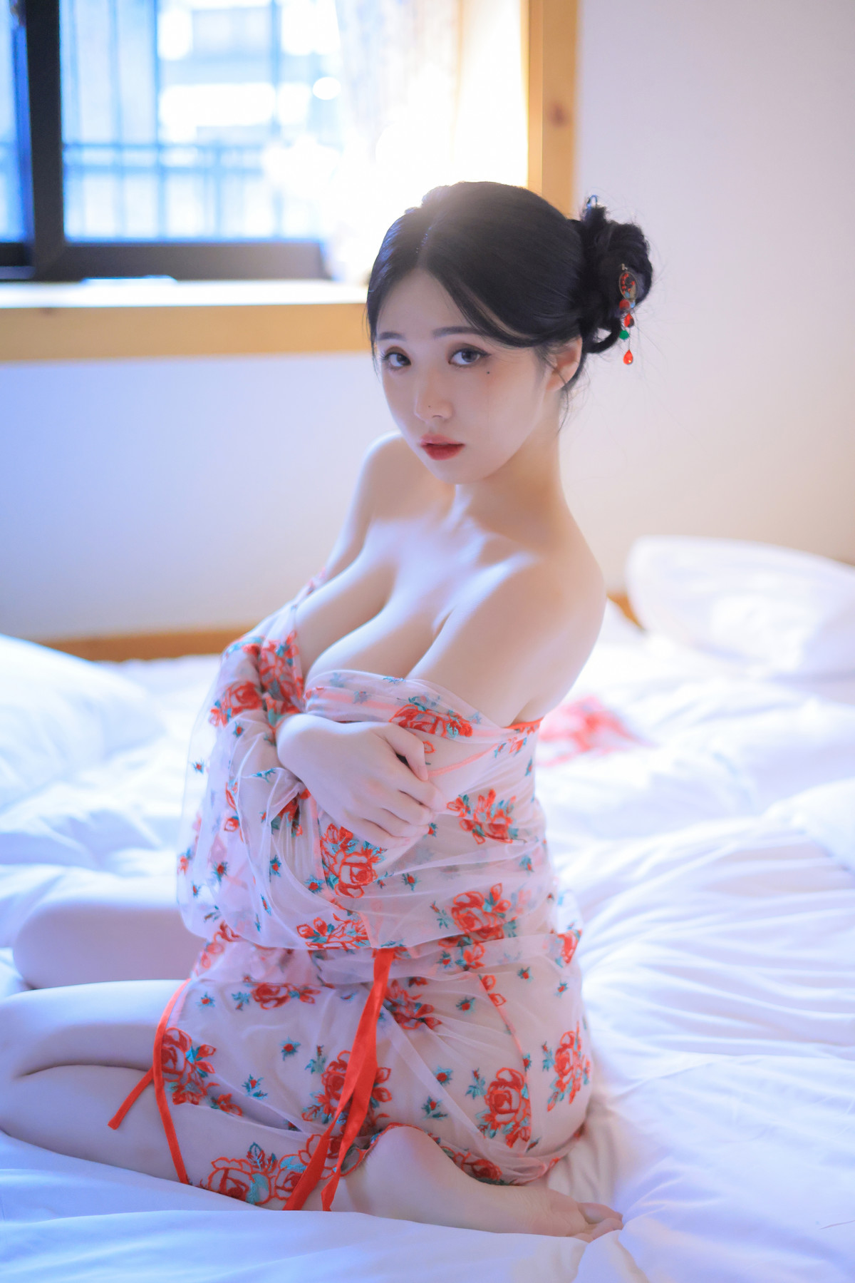 Yeon Woo 연우, Photobook ‘Heat’ Set.02の写真 20